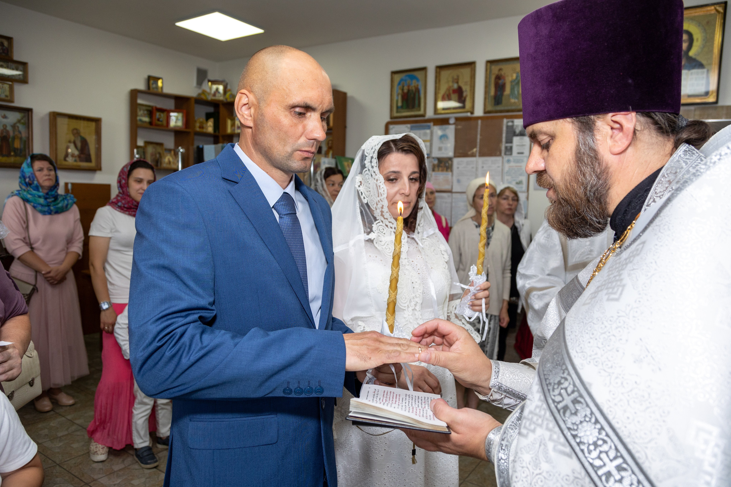 Венчание Михаила и Ольги. Профессиональный интерьерный и репортажный фотограф Минск и РБ. Максим Орлов