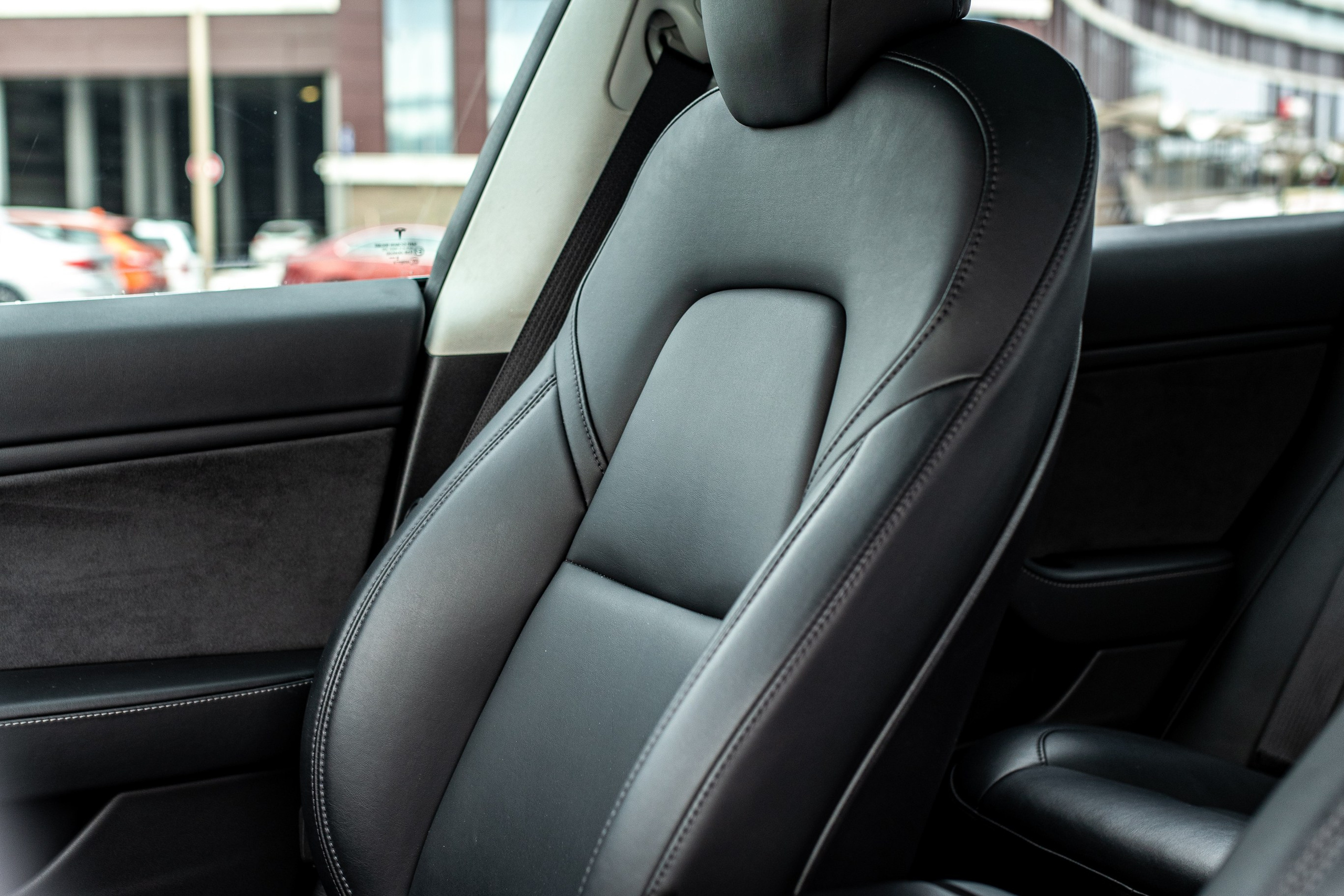 Тесла 3. Профессиональный интерьерный и репортажный фотограф Минск и РБ. Максим Орлов