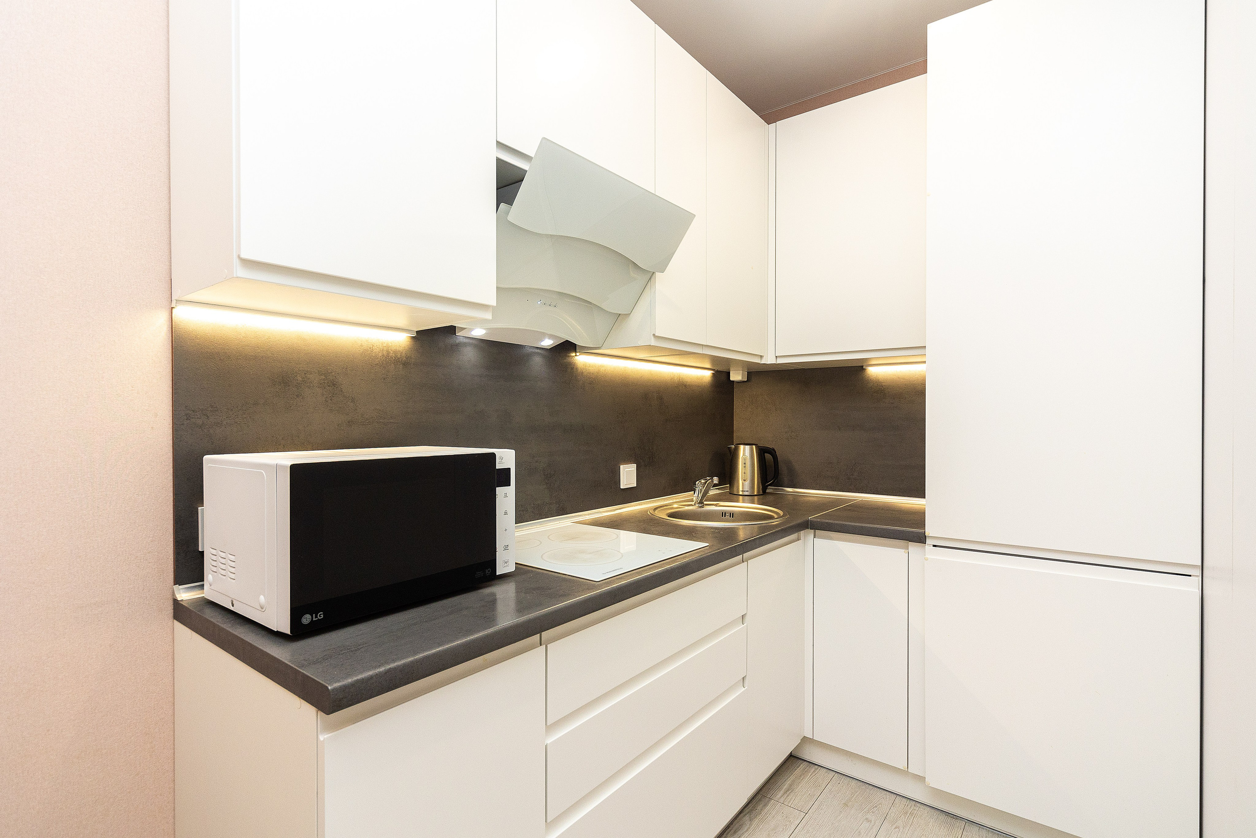 Макаенка 12Б. Профессиональный интерьерный и репортажный фотограф Минск и РБ. Максим Орлов