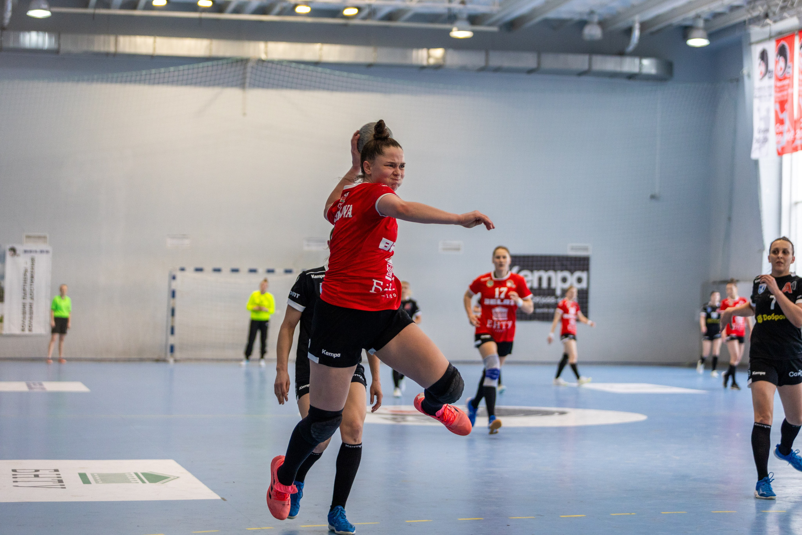 Гандбол. БНТУ — Березина. Профессиональный интерьерный и репортажный фотограф Минск и РБ. Максим Орлов