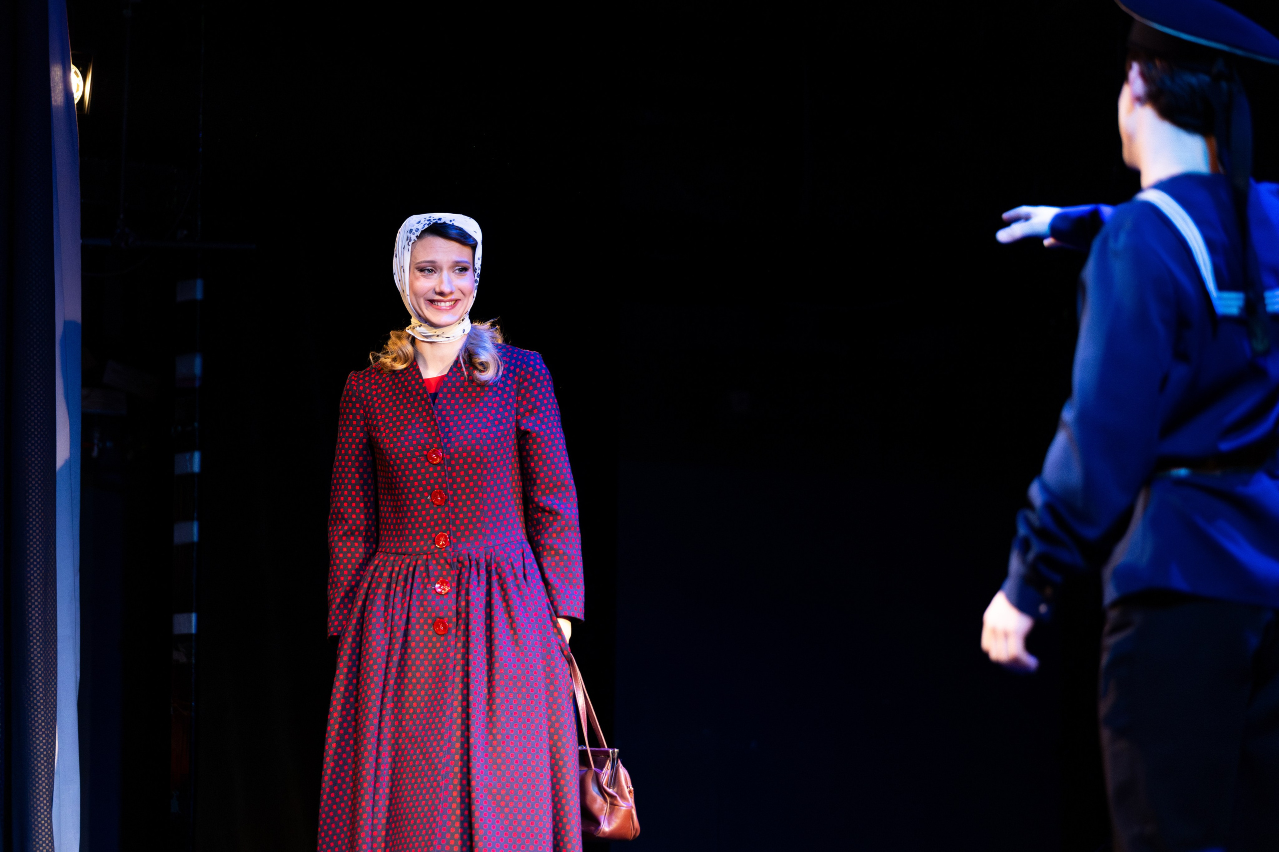 Новый театр «Фабричная девчонка». Профессиональный интерьерный и репортажный фотограф Минск и РБ. Максим Орлов