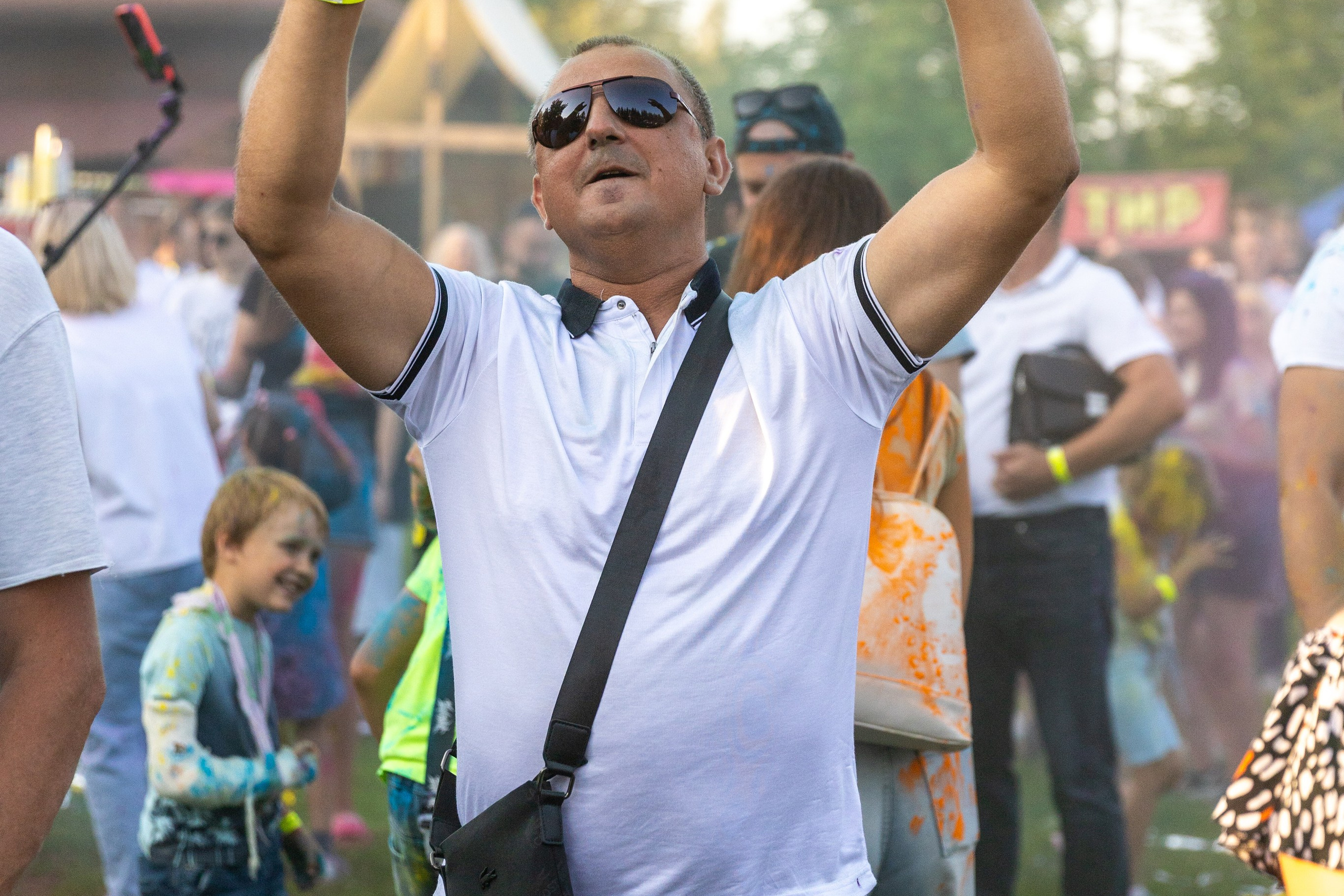 Дискохит. Профессиональный интерьерный и репортажный фотограф Минск и РБ. Максим Орлов