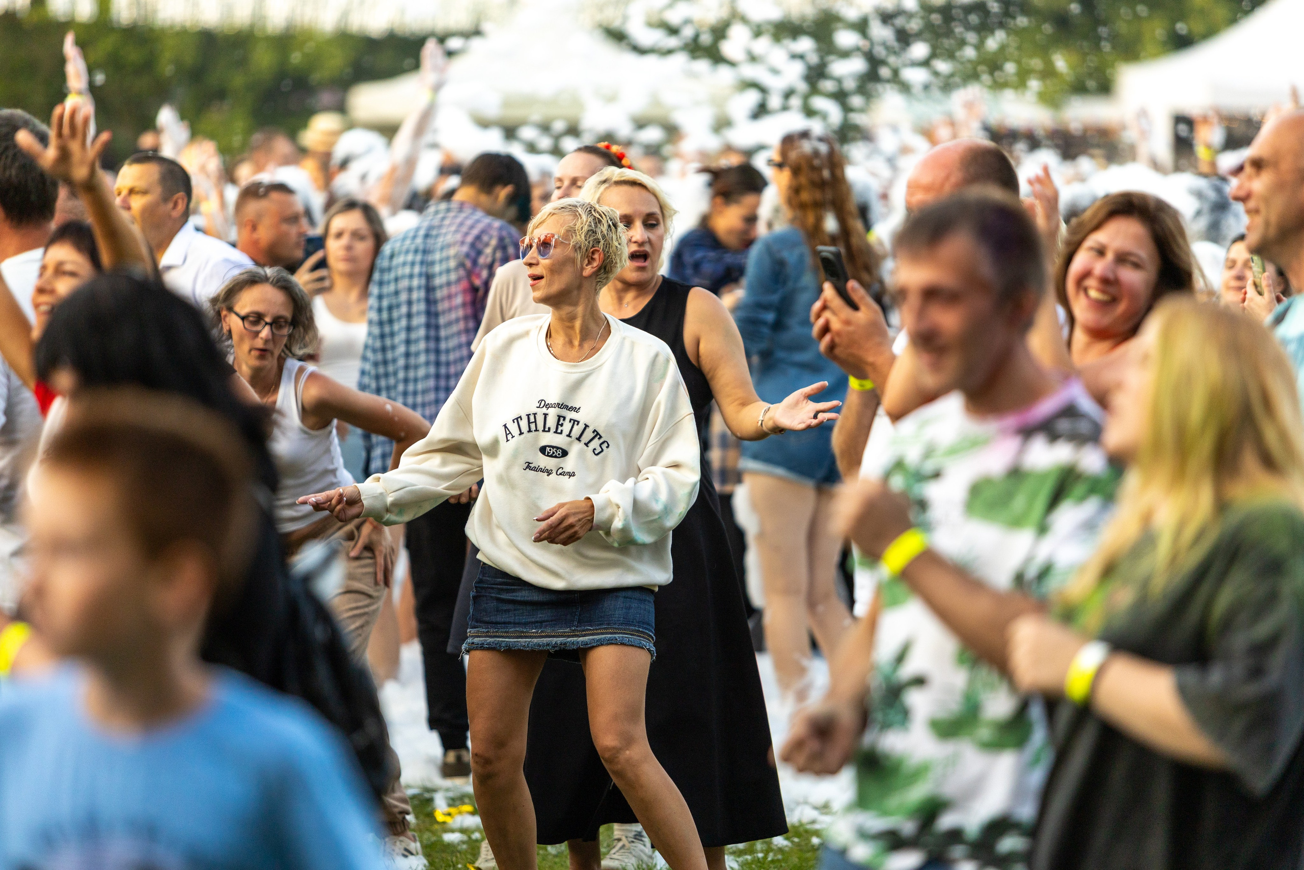 Дискохит. Профессиональный интерьерный и репортажный фотограф Минск и РБ. Максим Орлов