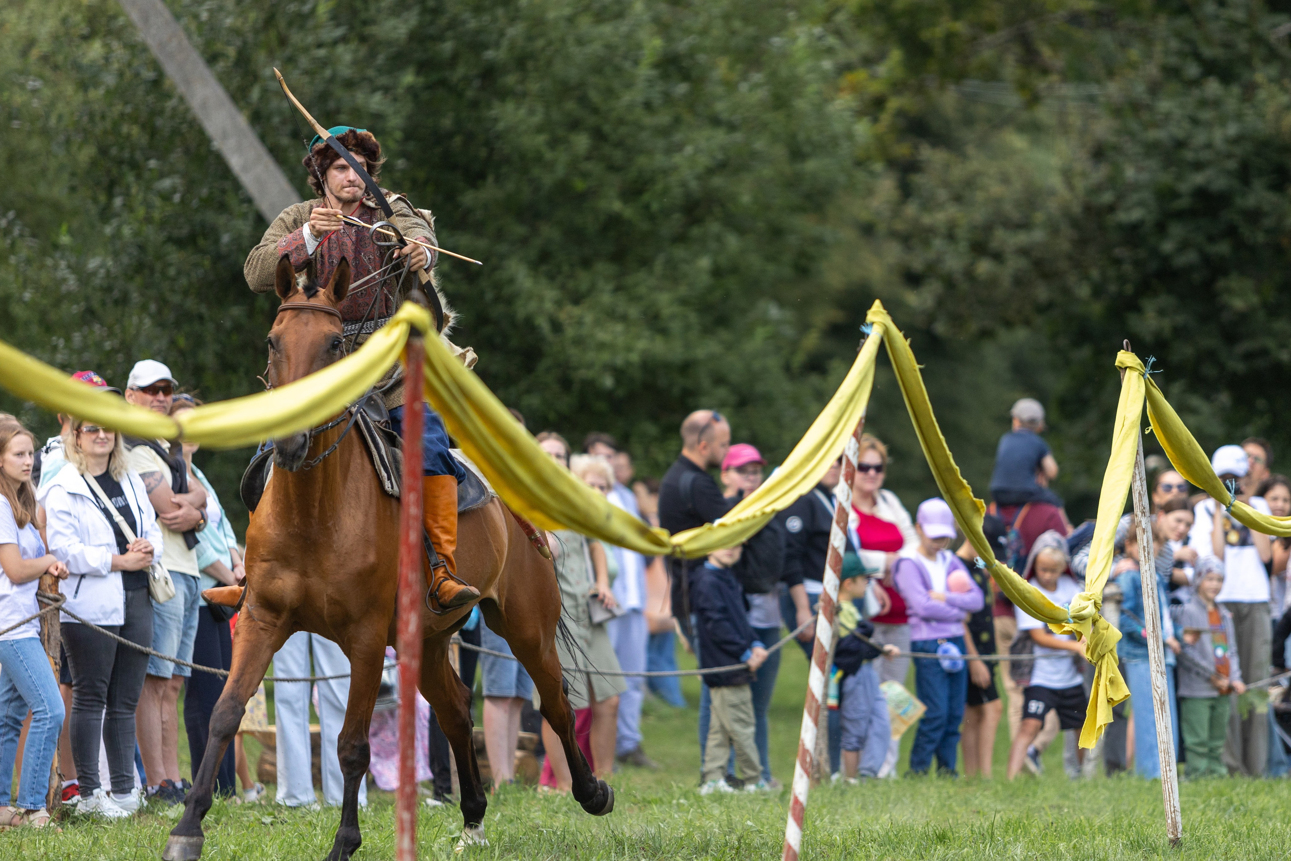 Ежегодный фестиваль средневековья в Дукоре. Профессиональный интерьерный и репортажный фотограф Минск и РБ. Максим Орлов