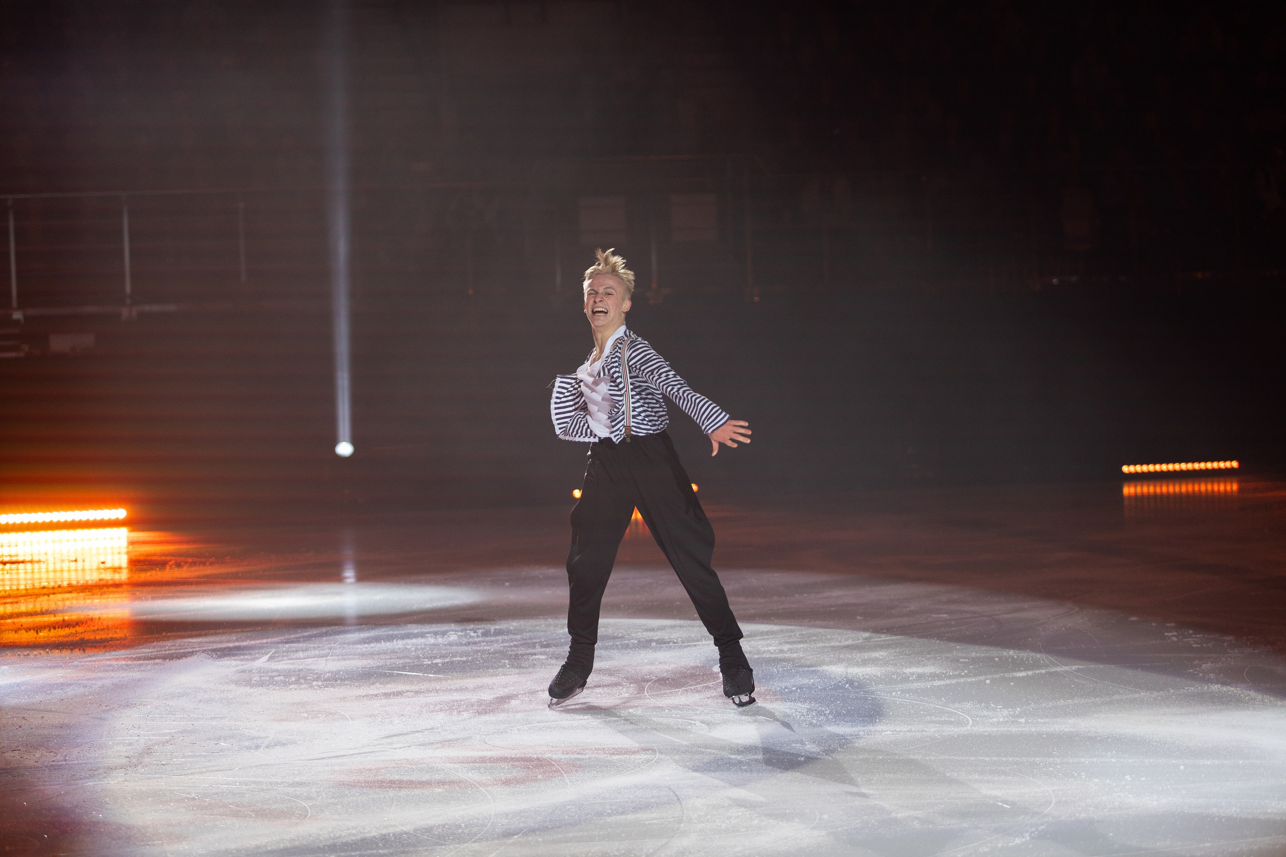 Ледовое шоу Ильи Авербуха 30.03.2024. Профессиональный интерьерный и репортажный фотограф Минск и РБ. Максим Орлов