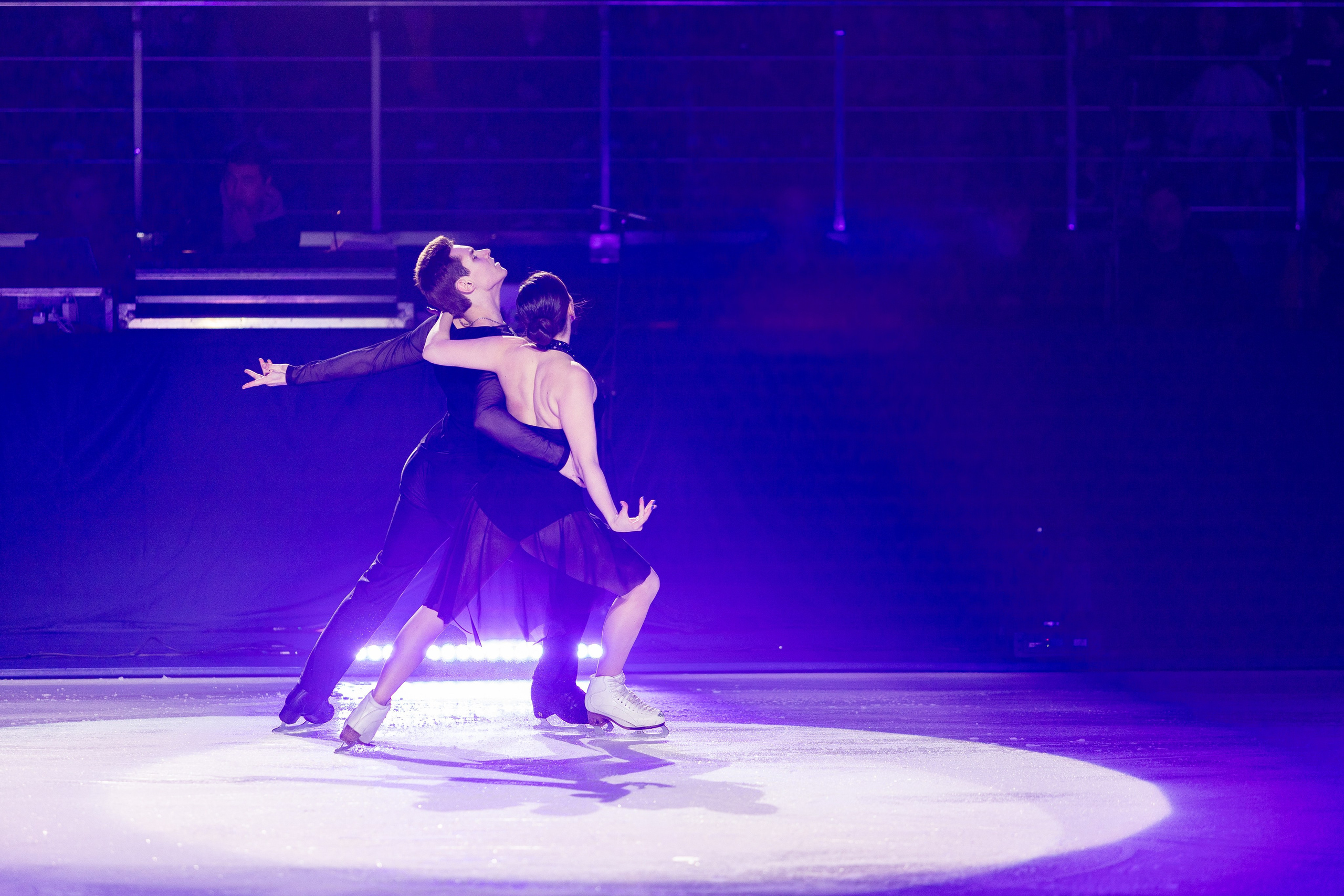 Ледовое шоу Ильи Авербуха 30.03.2024. Профессиональный интерьерный и репортажный фотограф Минск и РБ. Максим Орлов