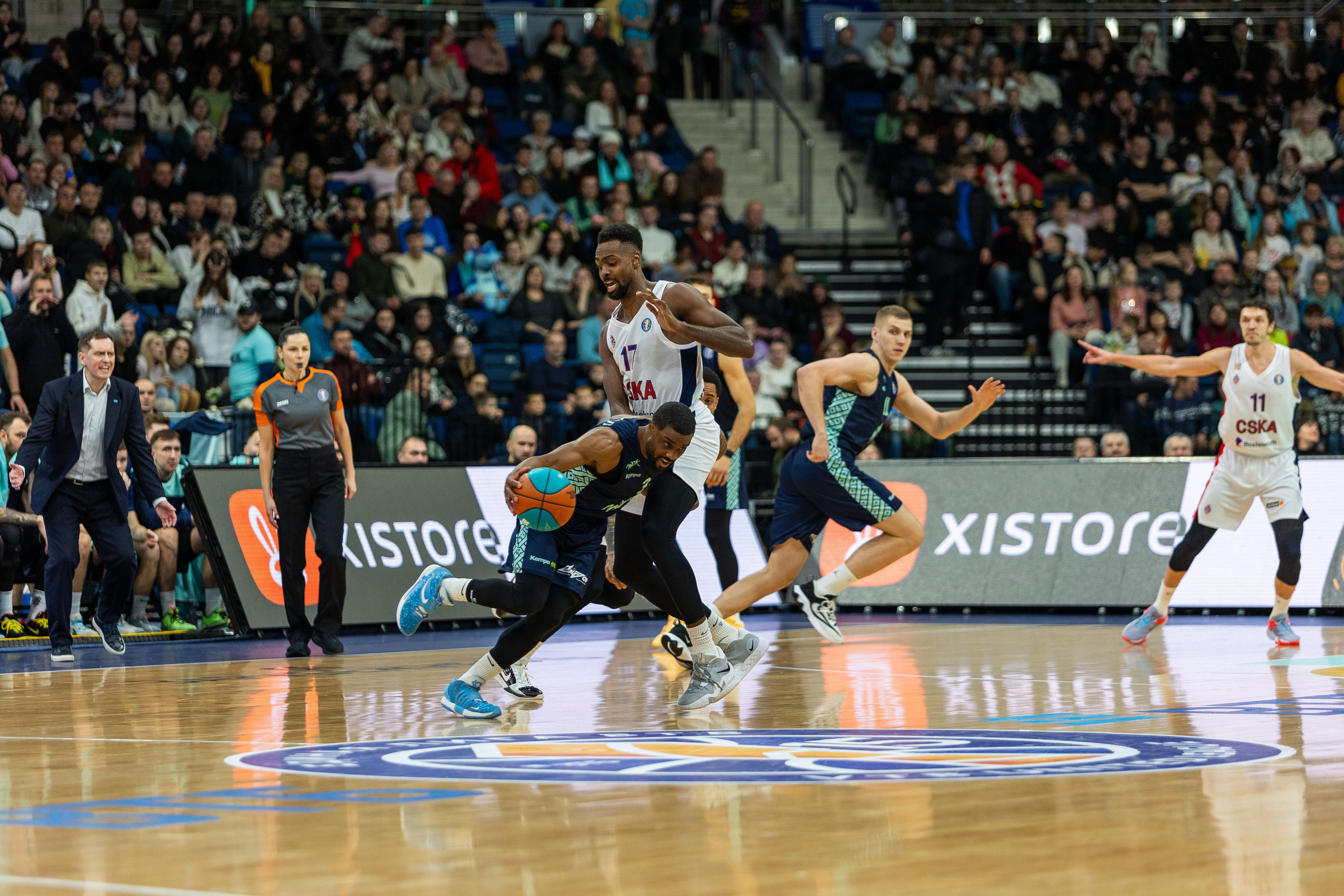 Баскетбол. Минск — ЦСКА. Лучшие кадры. 25.12.2023. Профессиональный интерьерный и репортажный фотограф Минск и РБ. Максим Орлов