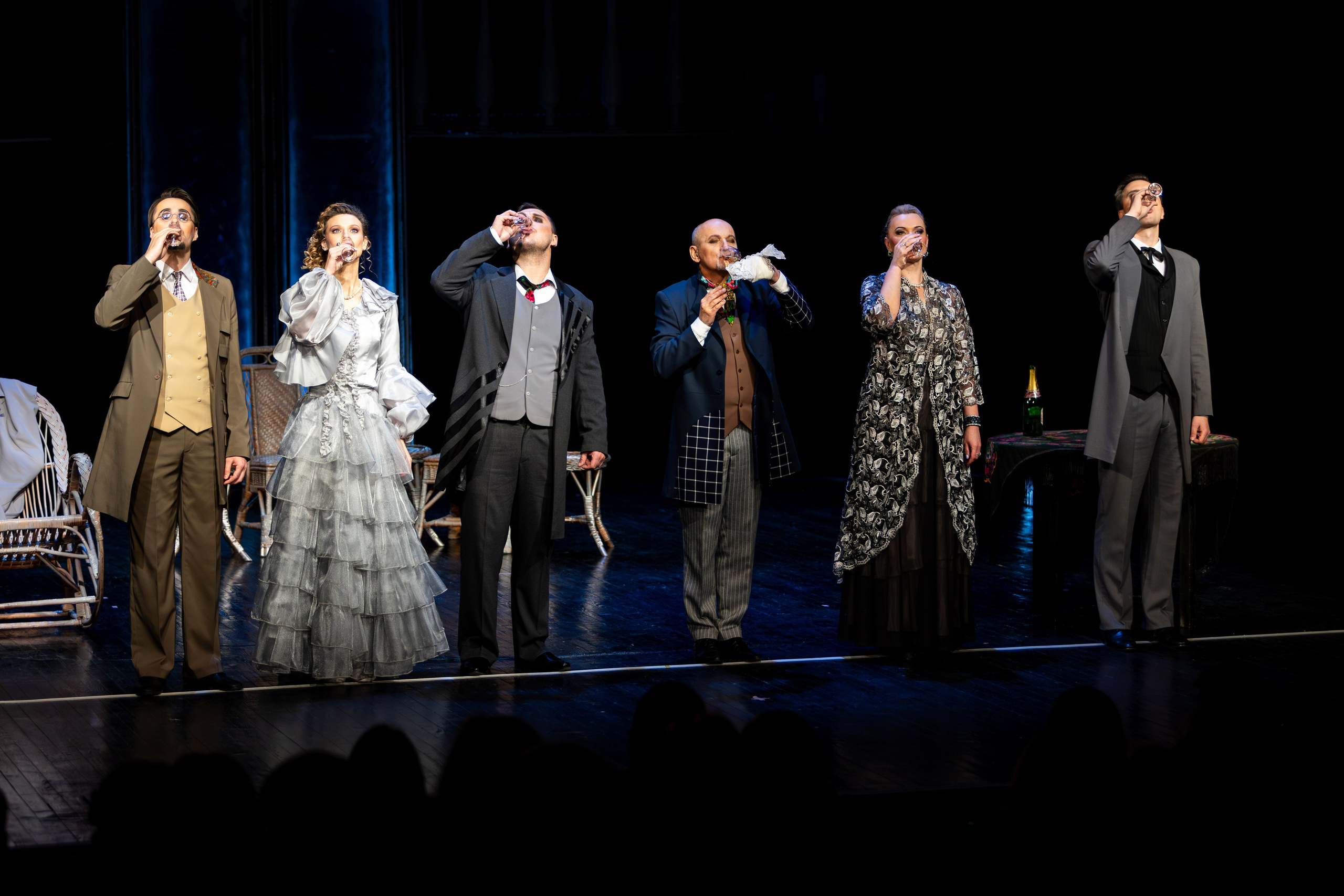 Новый театр «Я вещь». Профессиональный интерьерный и репортажный фотограф Минск и РБ. Максим Орлов