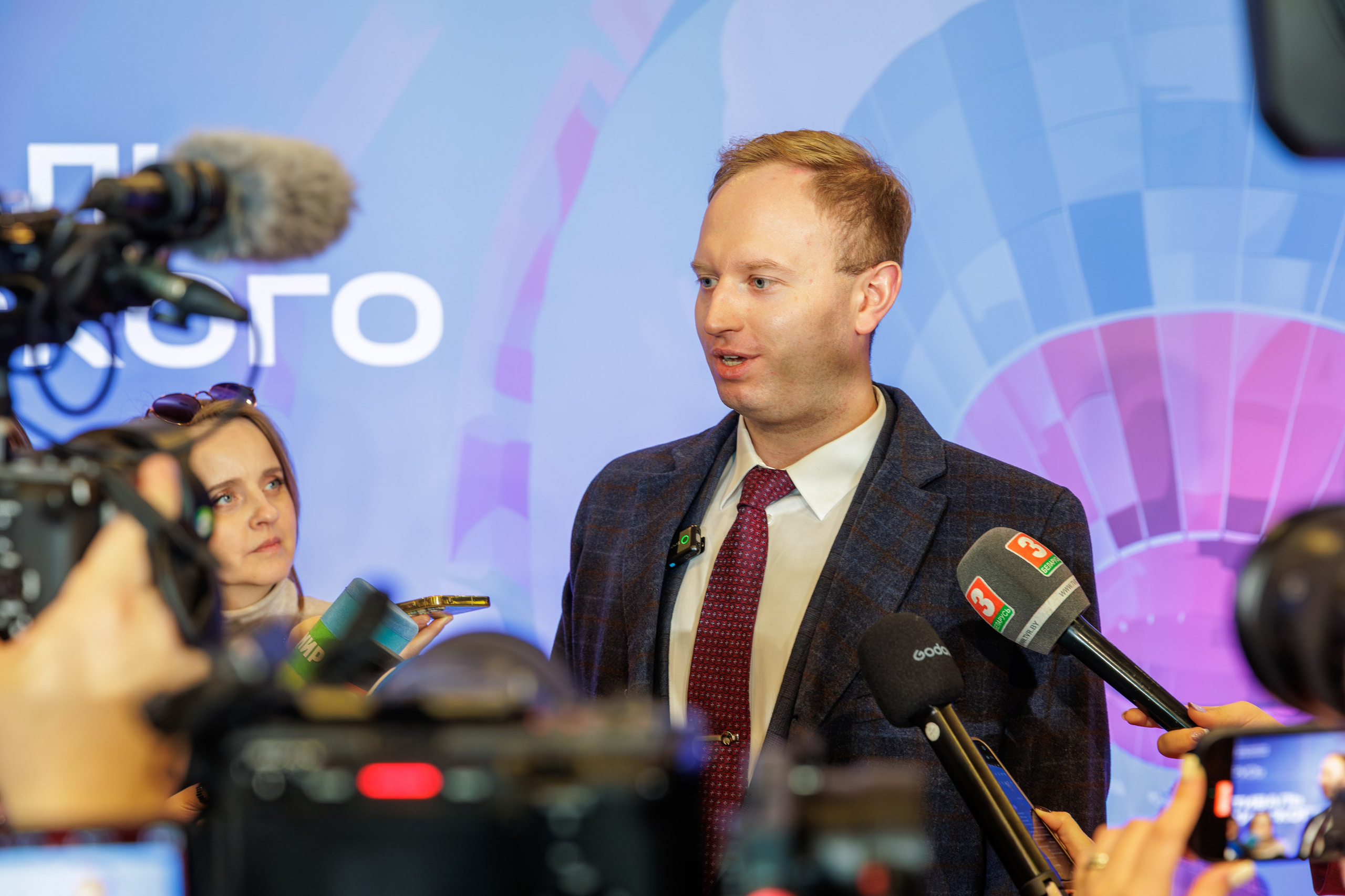 Фестиваль российского кино. Профессиональный интерьерный и репортажный фотограф Минск и РБ. Максим Орлов