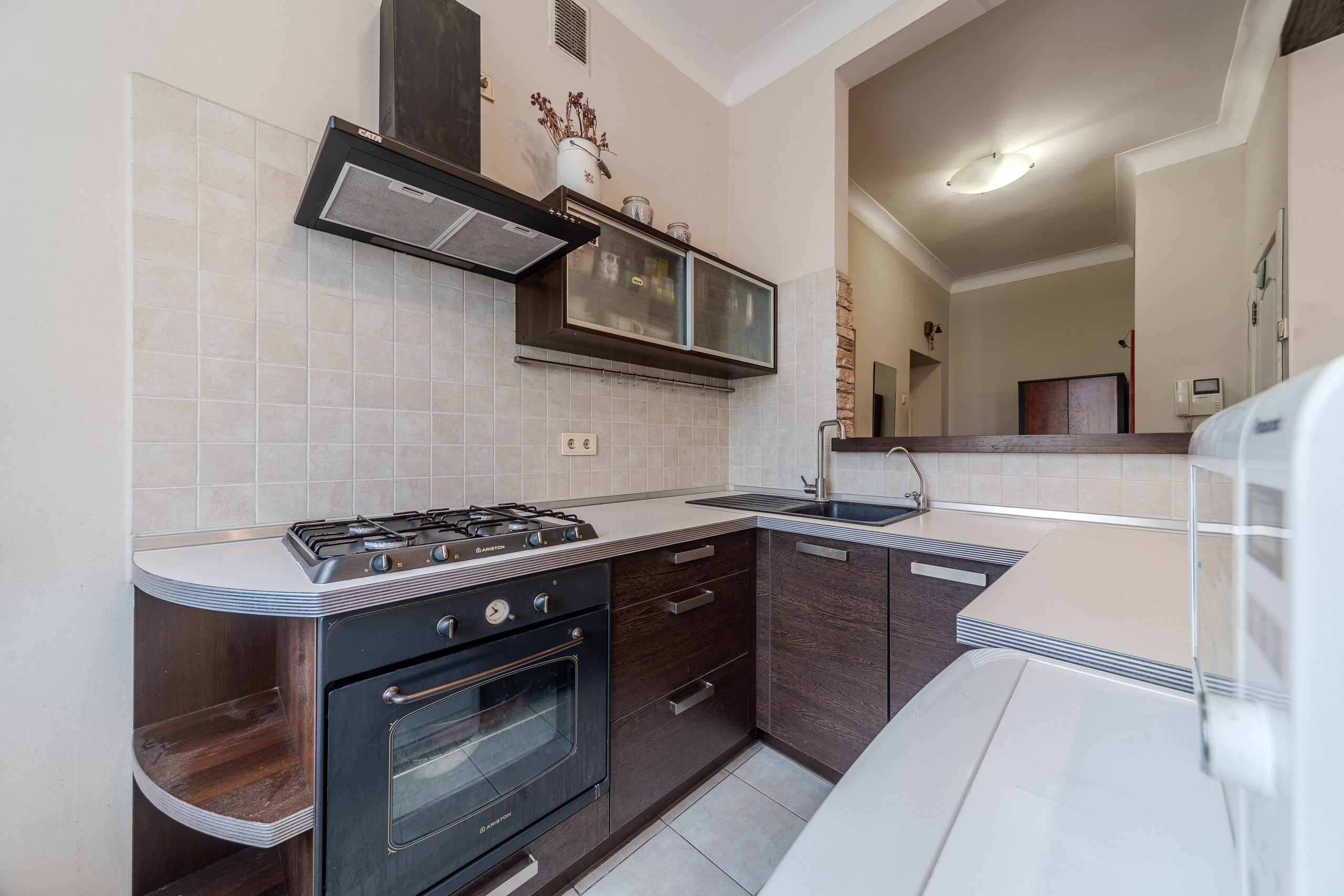 Пр. Независимости 37. Для продажи. Профессиональный интерьерный и репортажный фотограф Минск и РБ. Максим Орлов