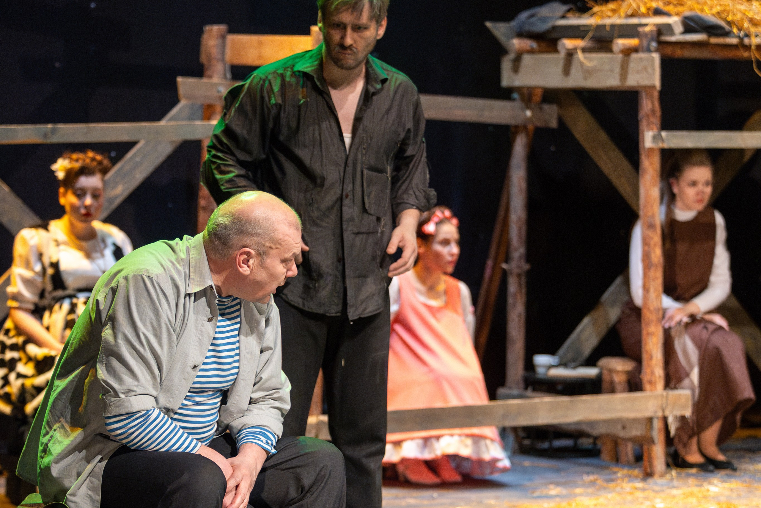 Театр белорусской армии «Очень простая история». Профессиональный интерьерный и репортажный фотограф Минск и РБ. Максим Орлов