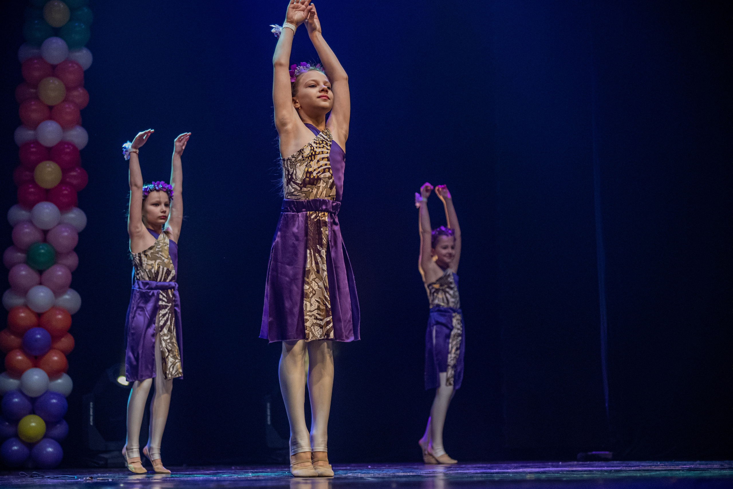 Фестиваль детских танцевальных коллективов. Профессиональный интерьерный и репортажный фотограф Минск и РБ. Максим Орлов