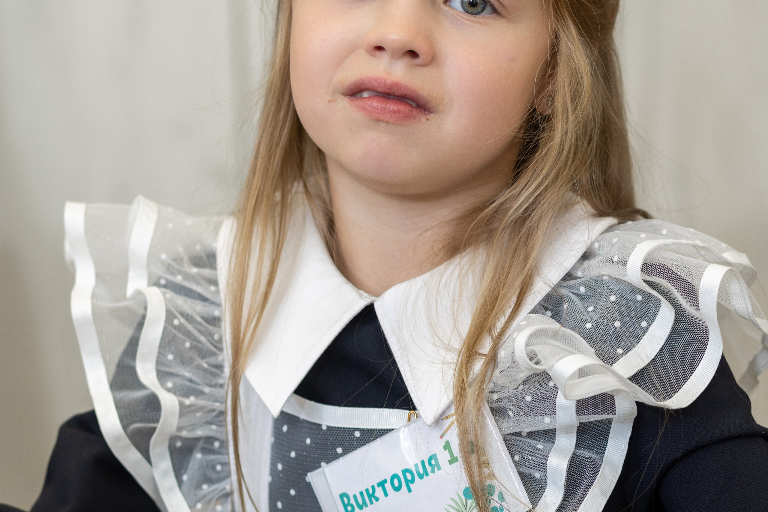 Линейка 1-го сентября. Профессиональный интерьерный и репортажный фотограф Минск и РБ. Максим Орлов