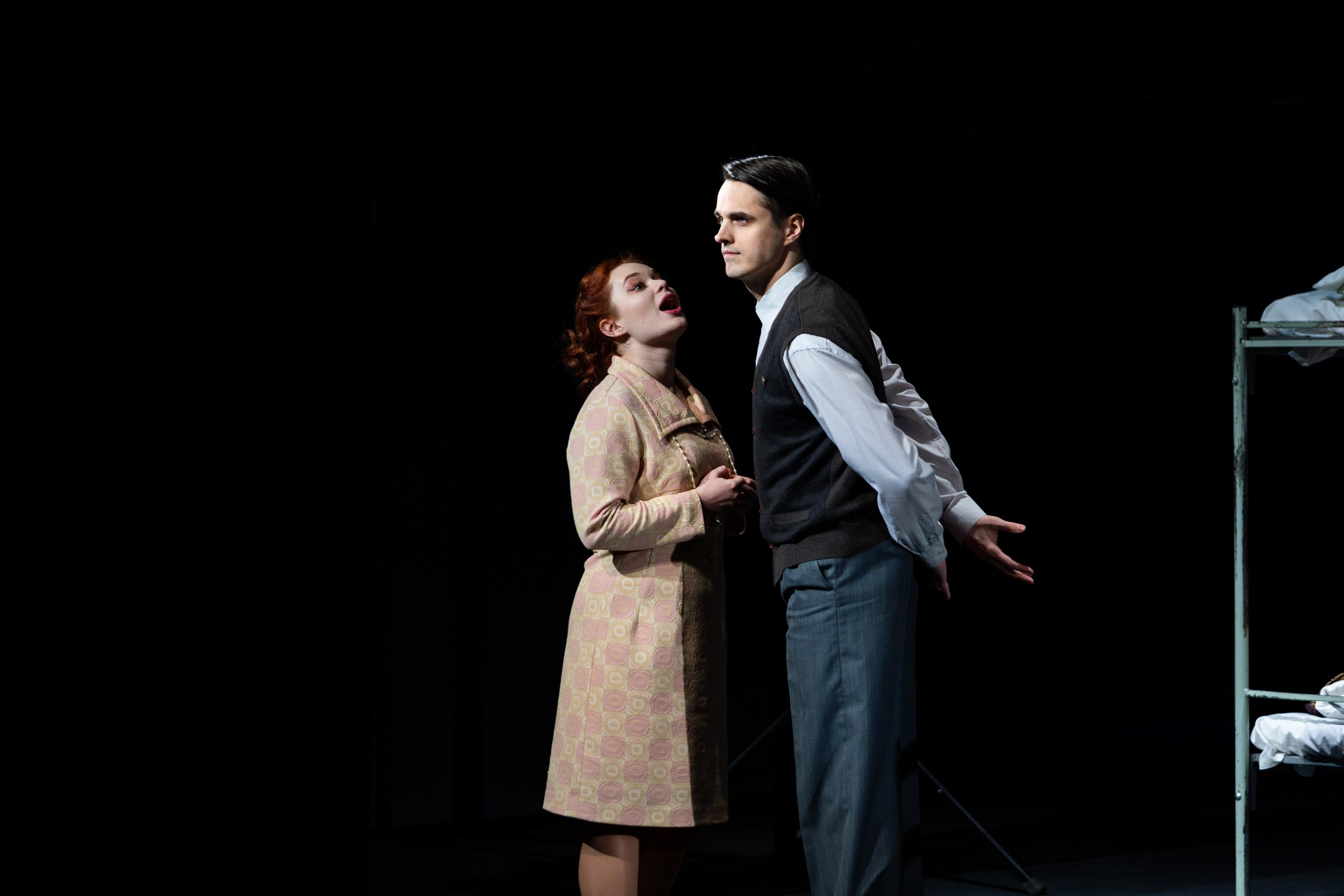 Новый театр «Фабричная девчонка». Профессиональный интерьерный и репортажный фотограф Минск и РБ. Максим Орлов