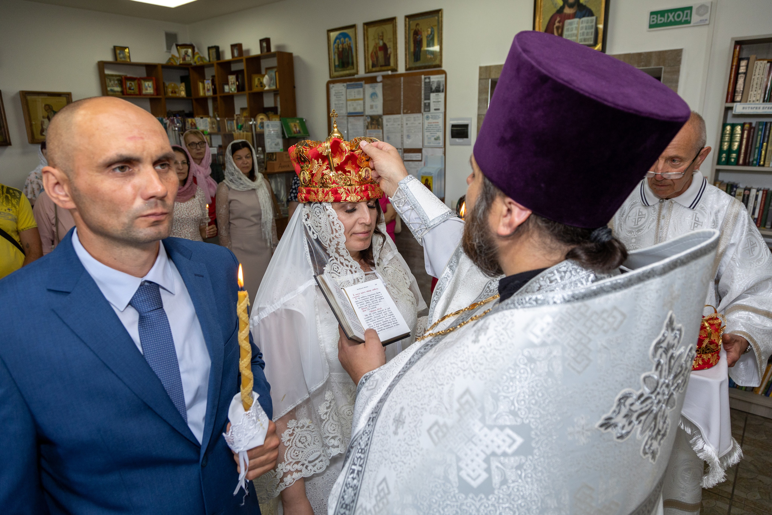 Венчание Михаила и Ольги. Профессиональный интерьерный и репортажный фотограф Минск и РБ. Максим Орлов