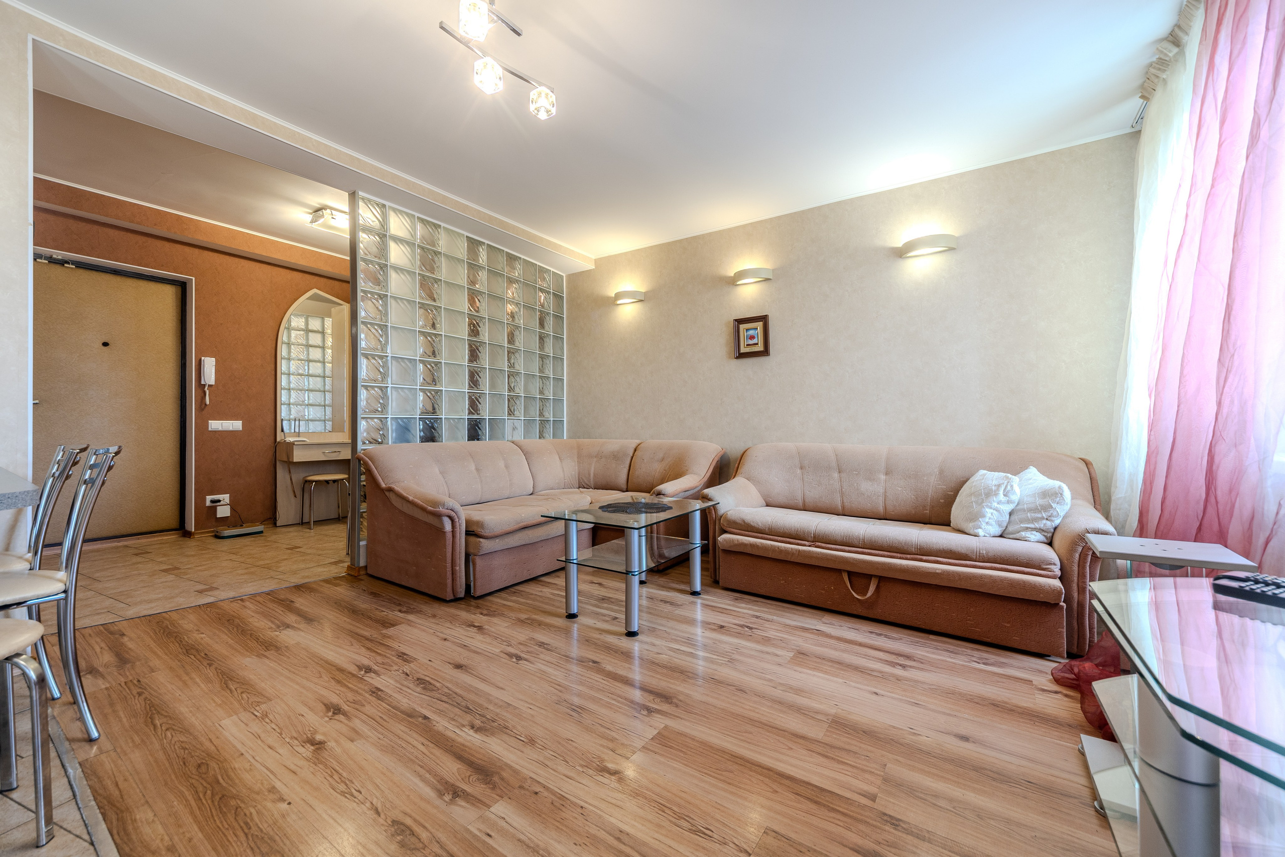 Воронянского 27. Эконом вариант. Профессиональный интерьерный и репортажный фотограф Минск и РБ. Максим Орлов