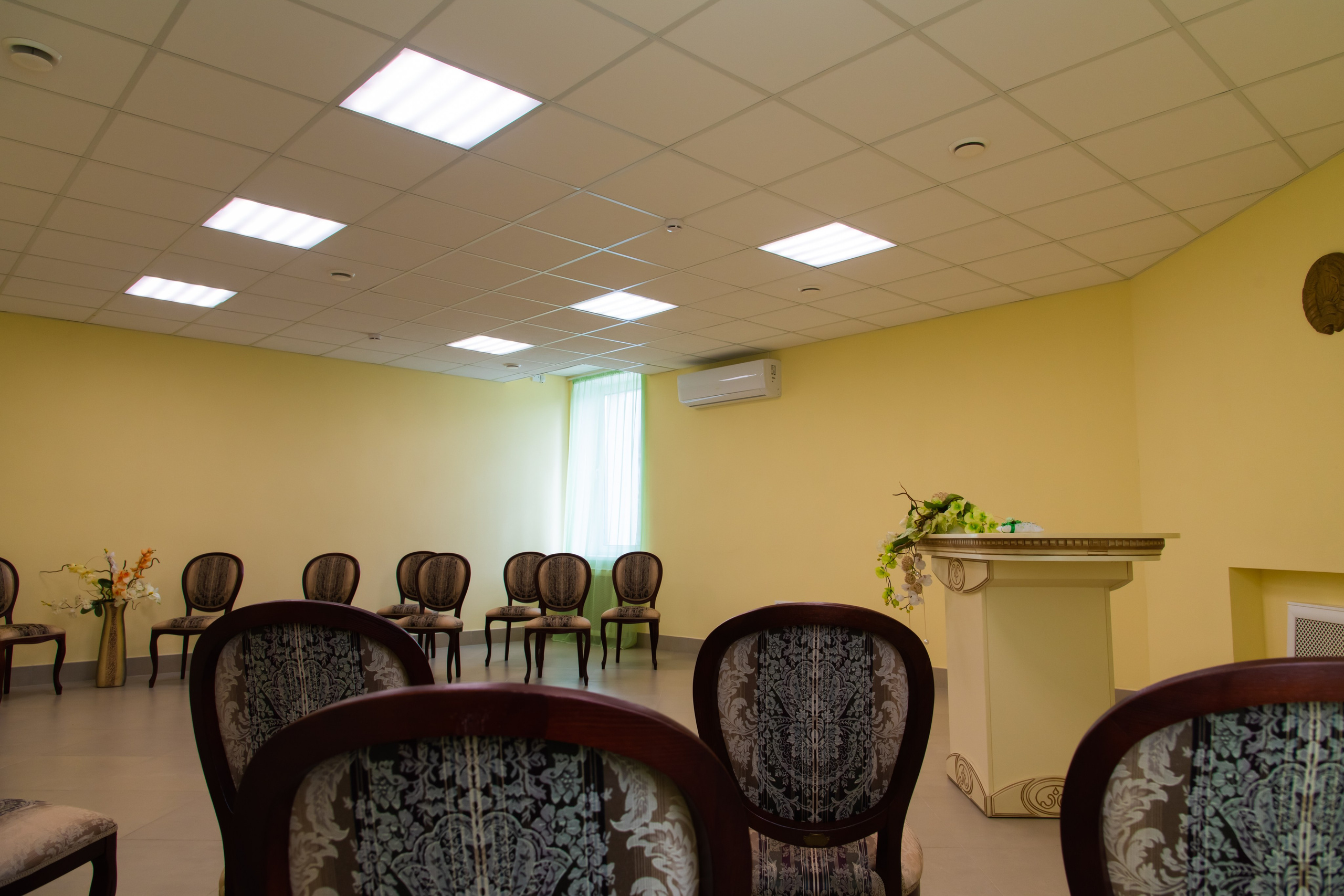 Интерьерная съемка ЗАГС Первомайского района г. Минска. Профессиональный интерьерный и репортажный фотограф Минск и РБ. Максим Орлов