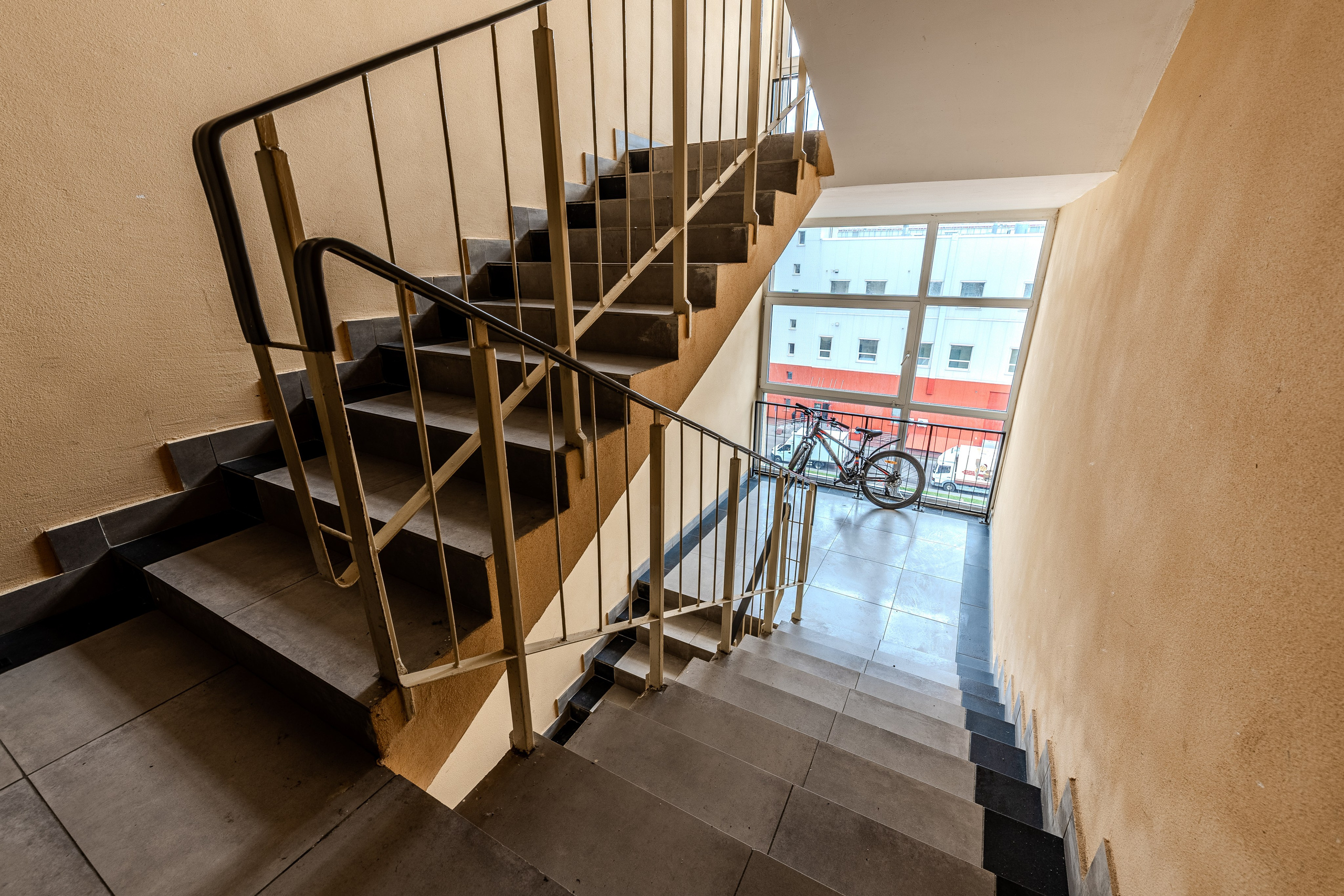 Мстиславца 20. Для продажи. Профессиональный интерьерный и репортажный фотограф Минск и РБ. Максим Орлов