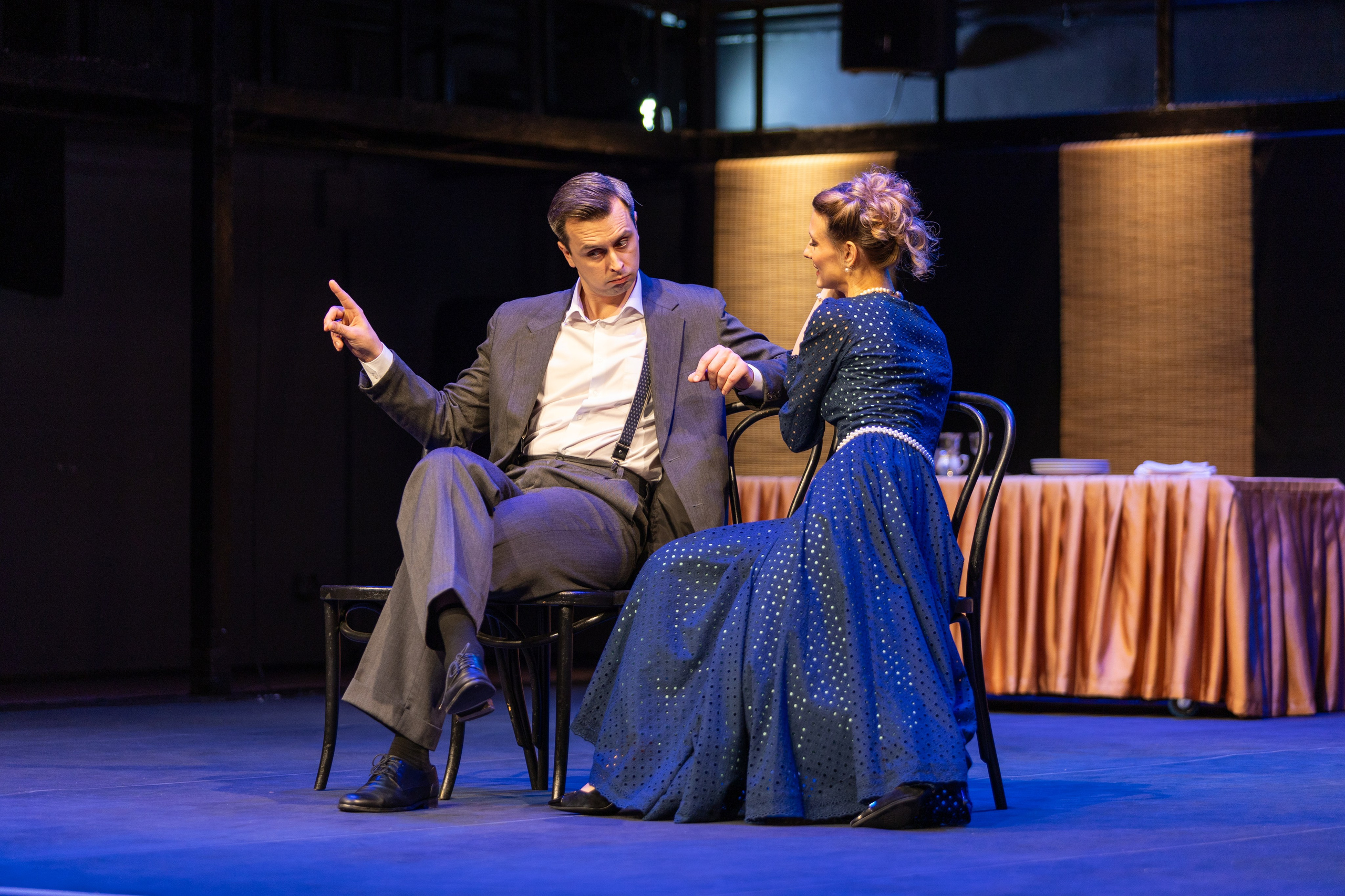 Новый театр «Плачу за любовь». Профессиональный интерьерный и репортажный фотограф Минск и РБ. Максим Орлов