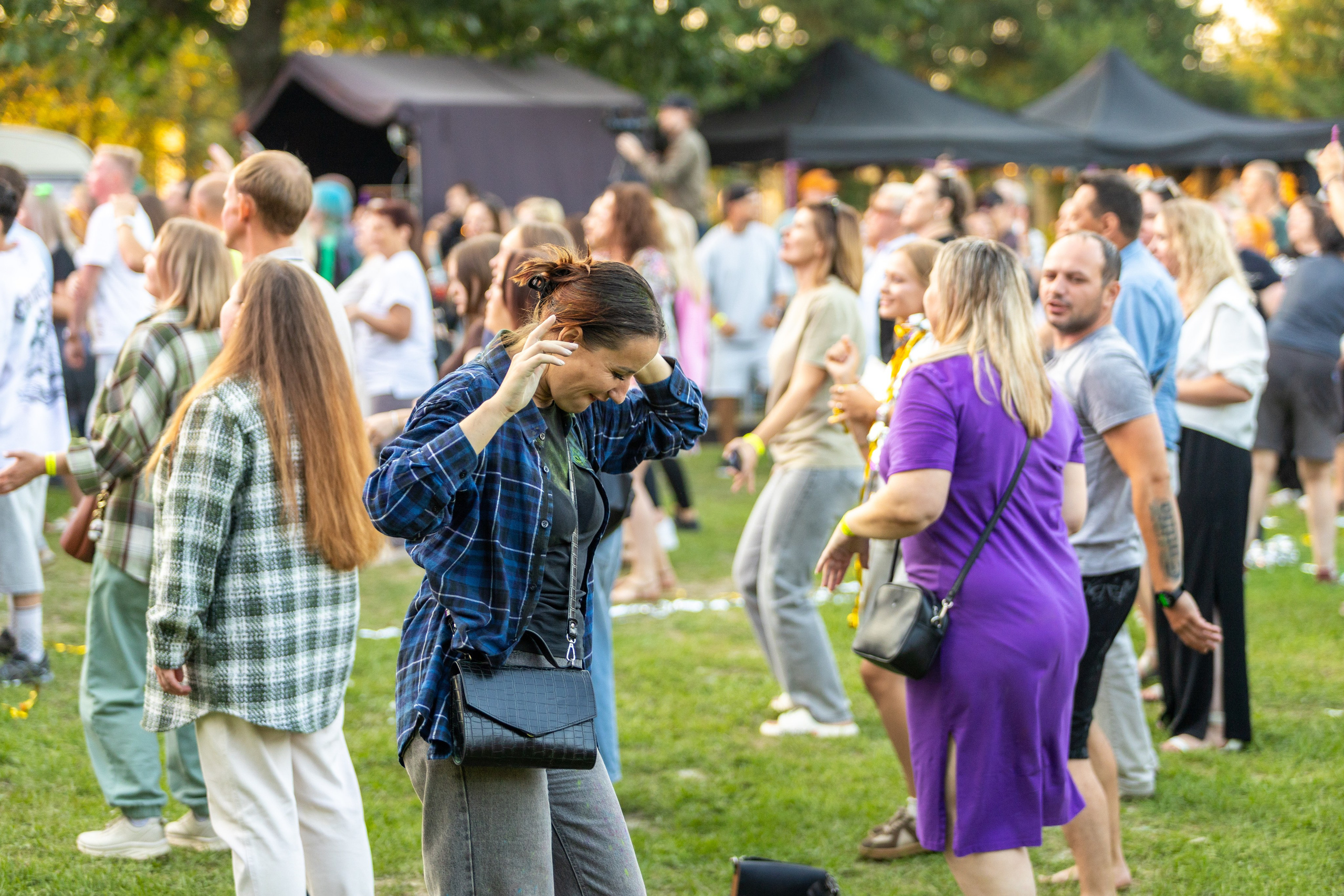 Дискохит. Профессиональный интерьерный и репортажный фотограф Минск и РБ. Максим Орлов