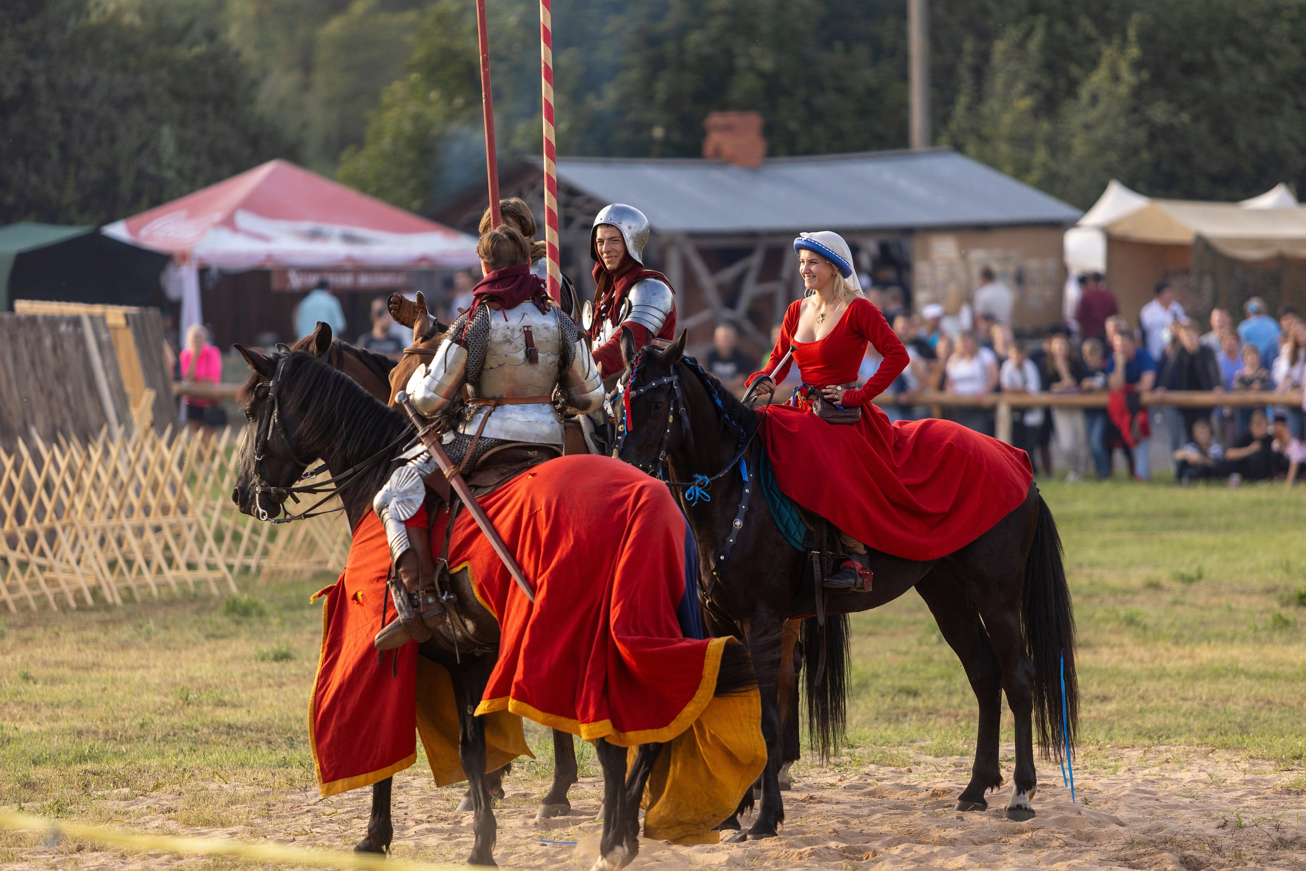 Рыцарский фест. Мстиславль. Профессиональный интерьерный и репортажный фотограф Минск и РБ. Максим Орлов
