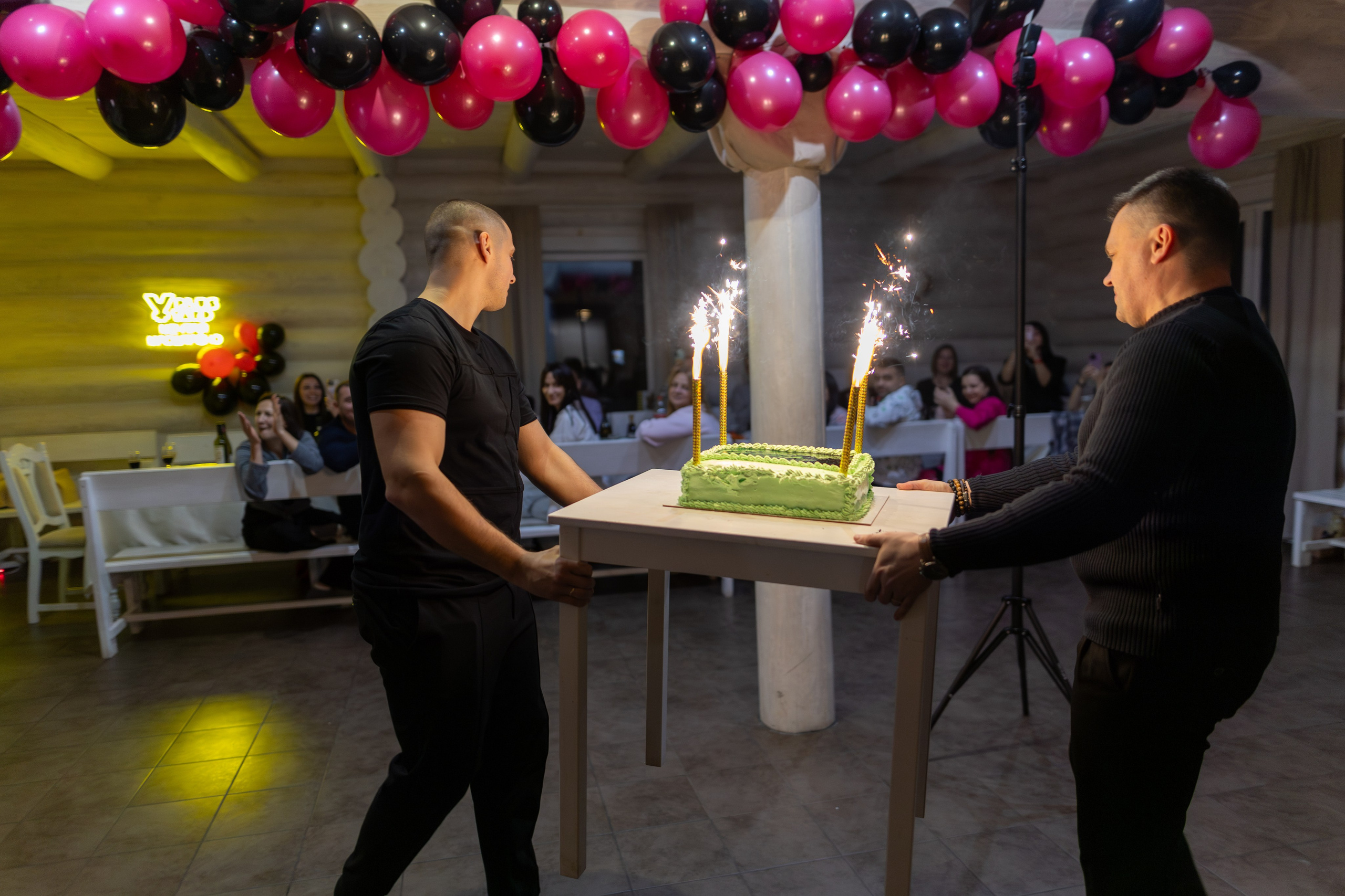 Корпоратив. Профессиональный интерьерный и репортажный фотограф Минск и РБ. Максим Орлов