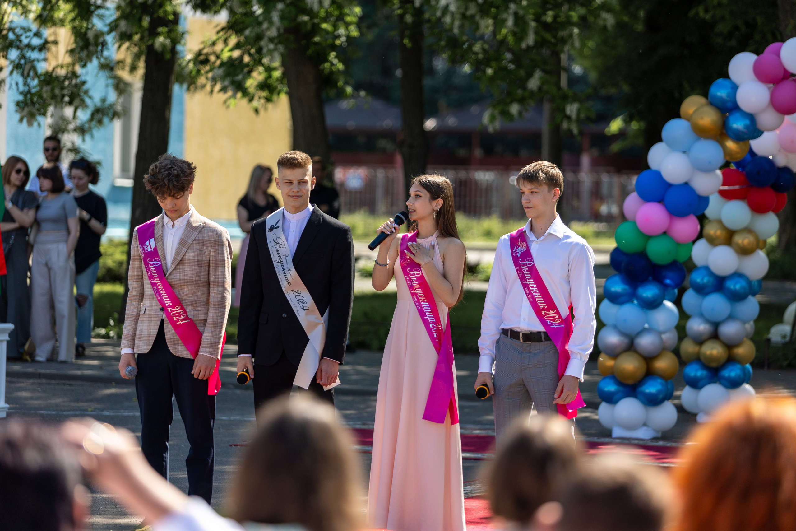 Школа 47. Последний звонок. Профессиональный интерьерный и репортажный фотограф Минск и РБ. Максим Орлов