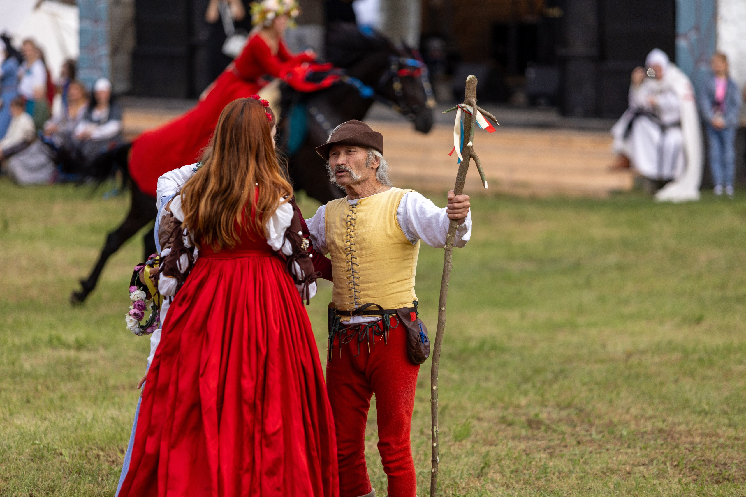 Рыцарский фест. Мстиславль. Профессиональный интерьерный и репортажный фотограф Минск и РБ. Максим Орлов