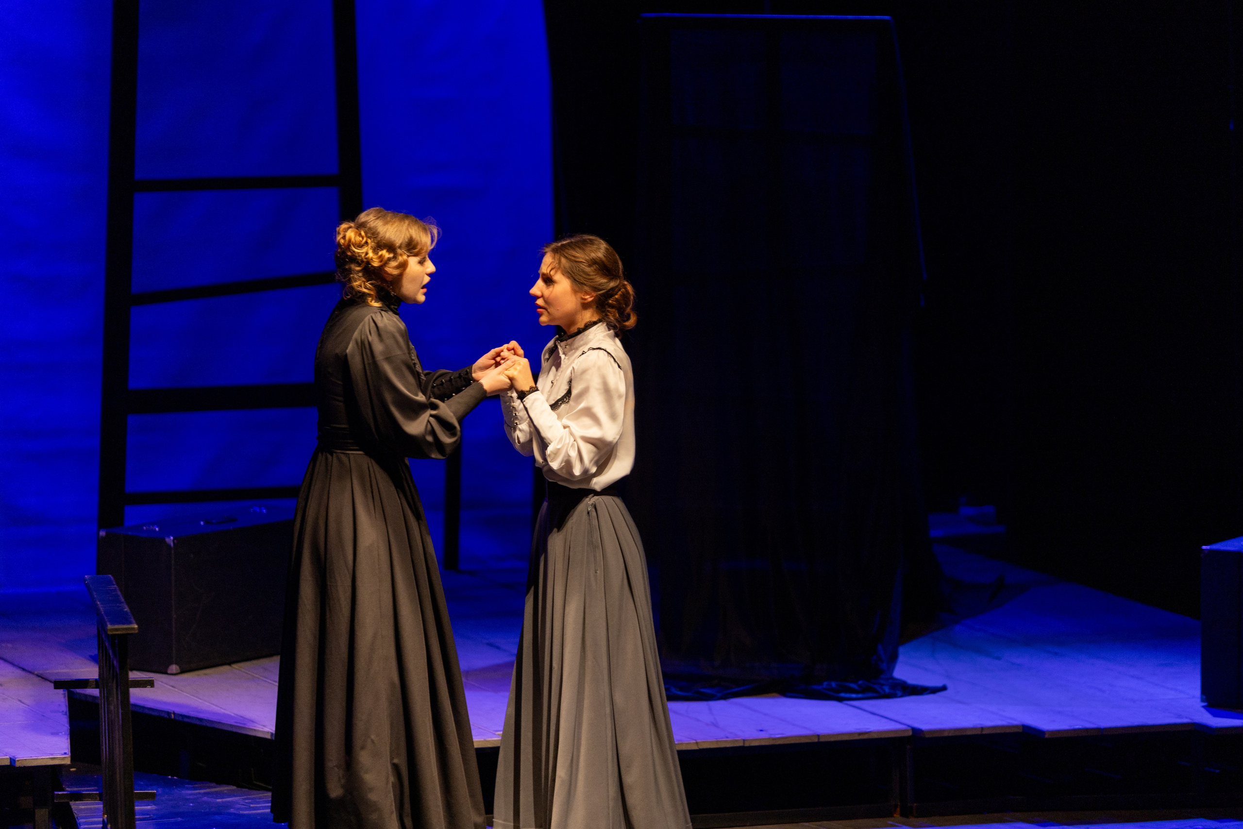 Театр белорусской армии «Три сестры». Профессиональный интерьерный и репортажный фотограф Минск и РБ. Максим Орлов