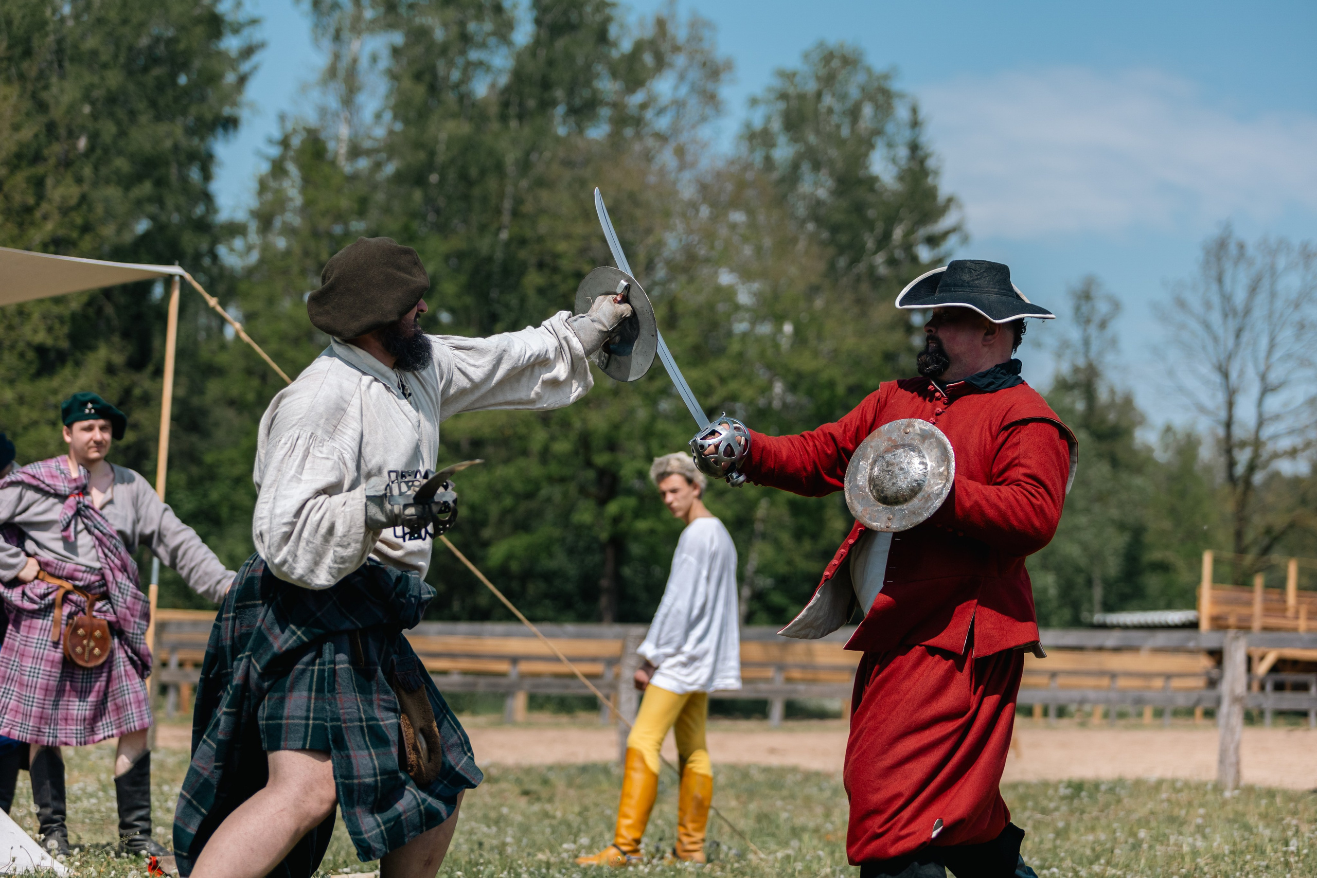 Золотая шпора. Маневры 17 века. Профессиональный интерьерный и репортажный фотограф Минск и РБ. Максим Орлов