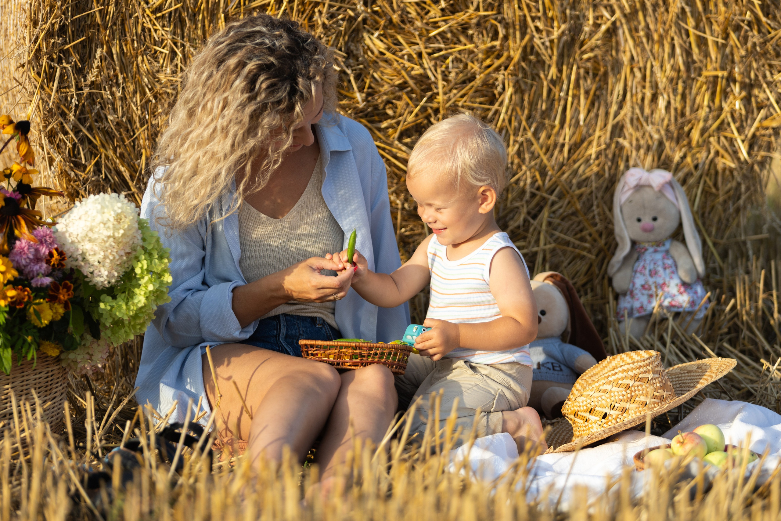 Семейная фотосъемка Кристины с сыном Костей. Профессиональный интерьерный и репортажный фотограф Минск и РБ. Максим Орлов