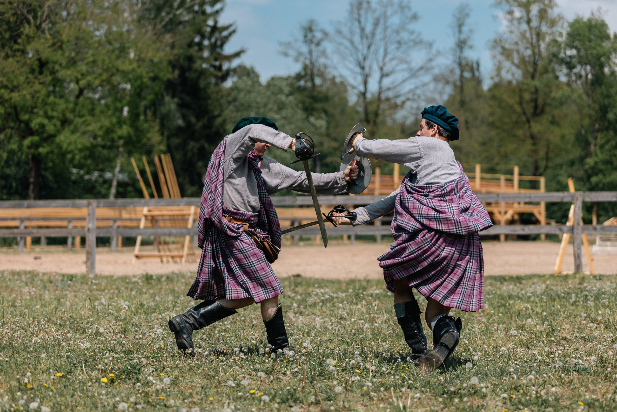 Золотая шпора. Маневры 17 века. Профессиональный интерьерный и репортажный фотограф Минск и РБ. Максим Орлов
