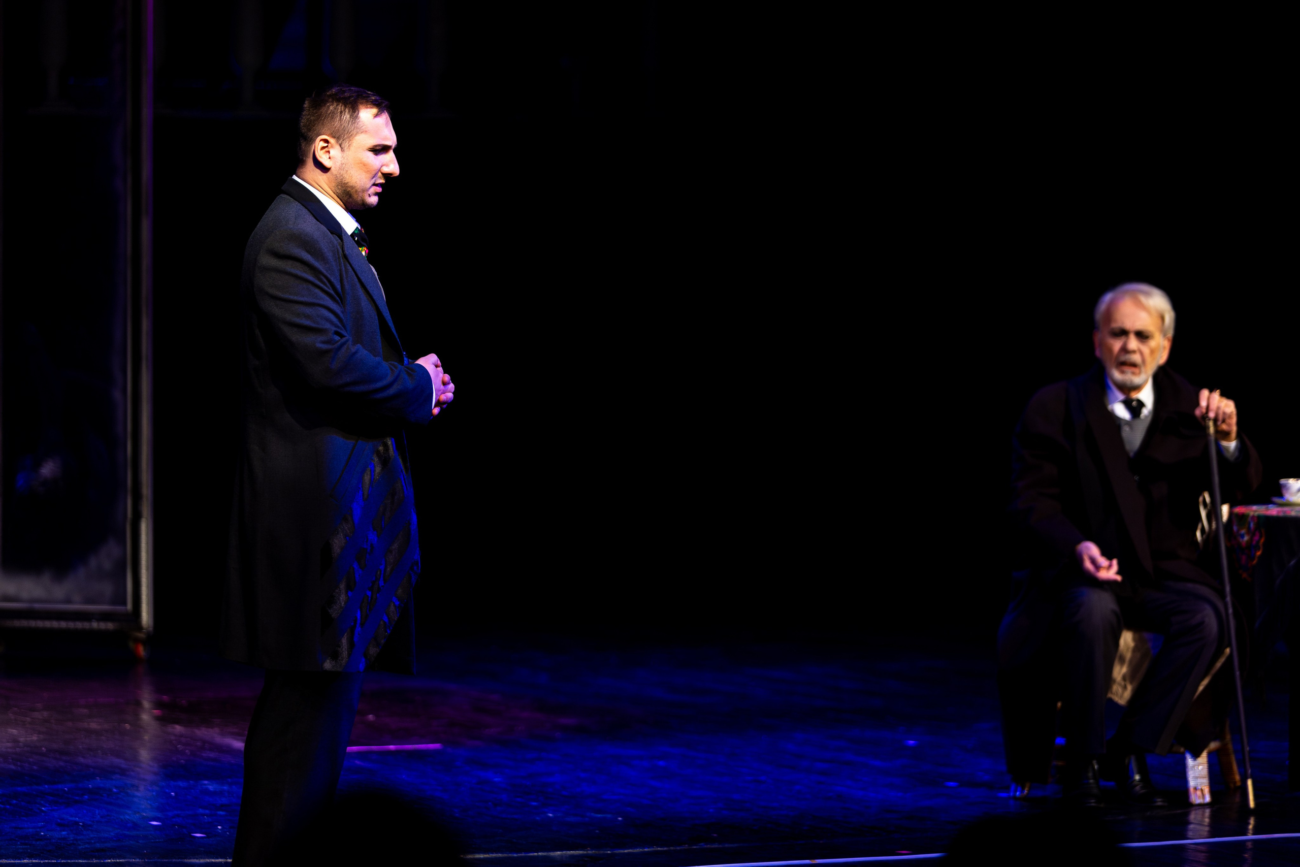 Новый театр «Я вещь». Профессиональный интерьерный и репортажный фотограф Минск и РБ. Максим Орлов