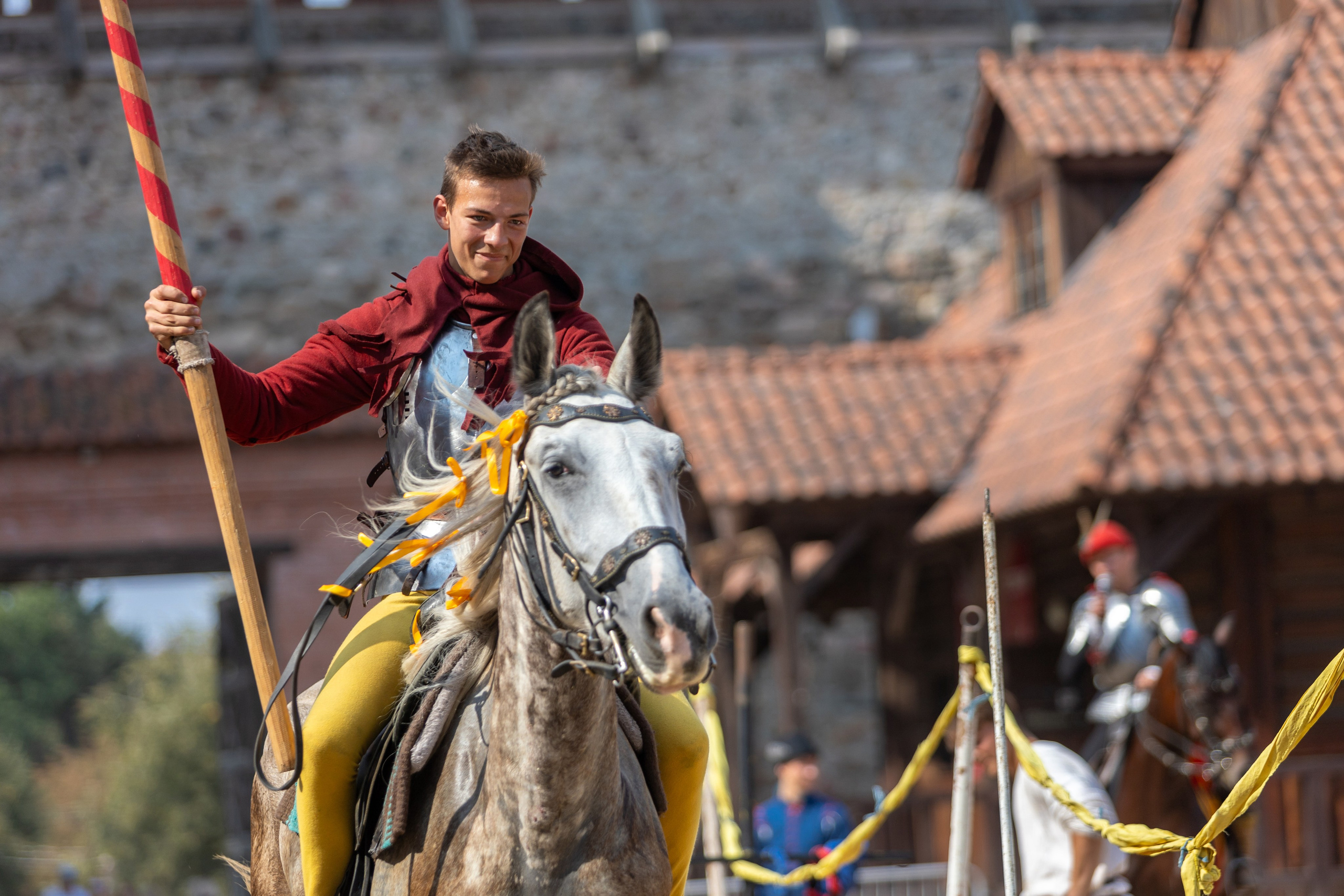 Выступление «Золотой шпоры» на празднике города Лиды. Профессиональный интерьерный и репортажный фотограф Минск и РБ. Максим Орлов