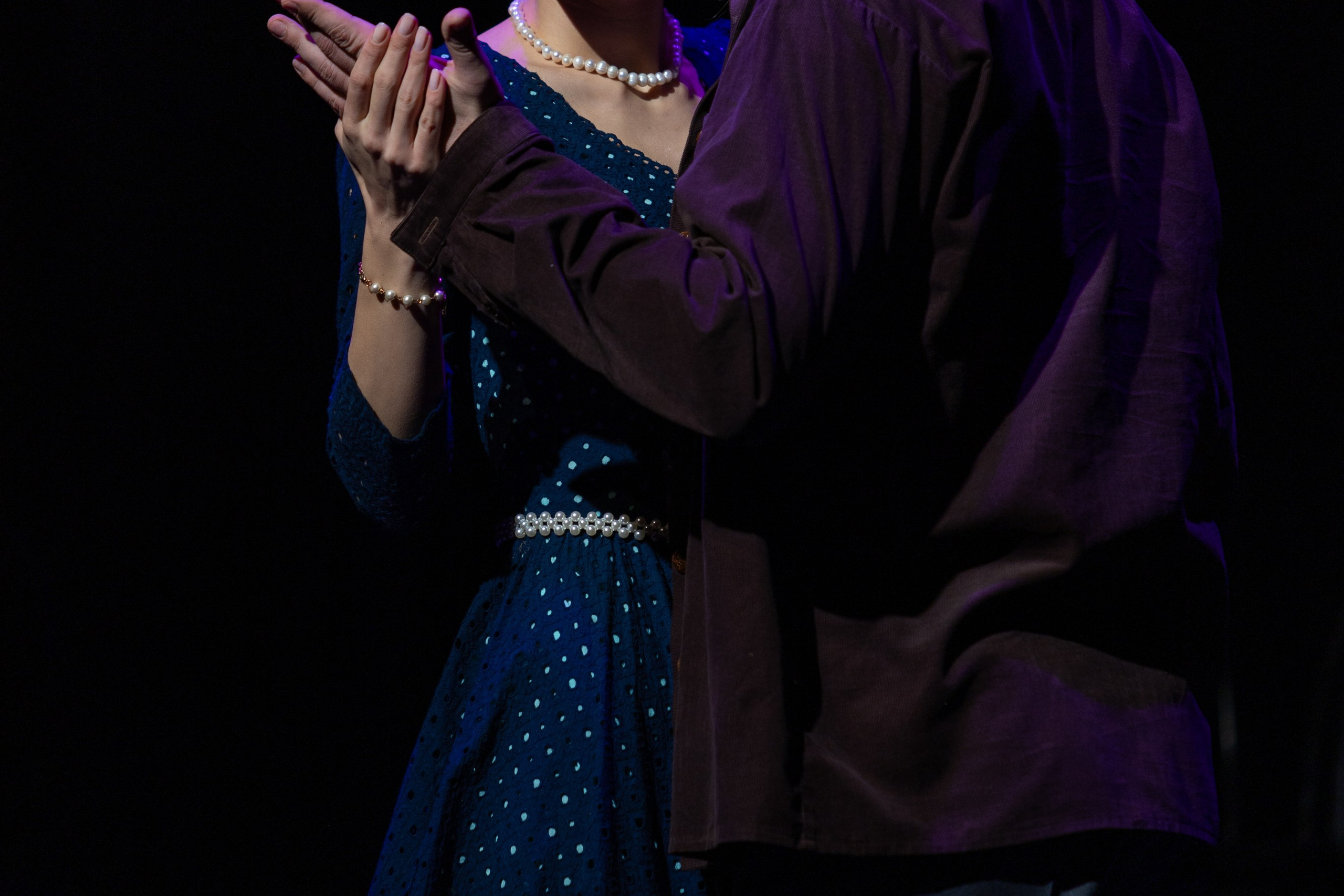 Новый театр «Плачу за любовь». Профессиональный интерьерный и репортажный фотограф Минск и РБ. Максим Орлов