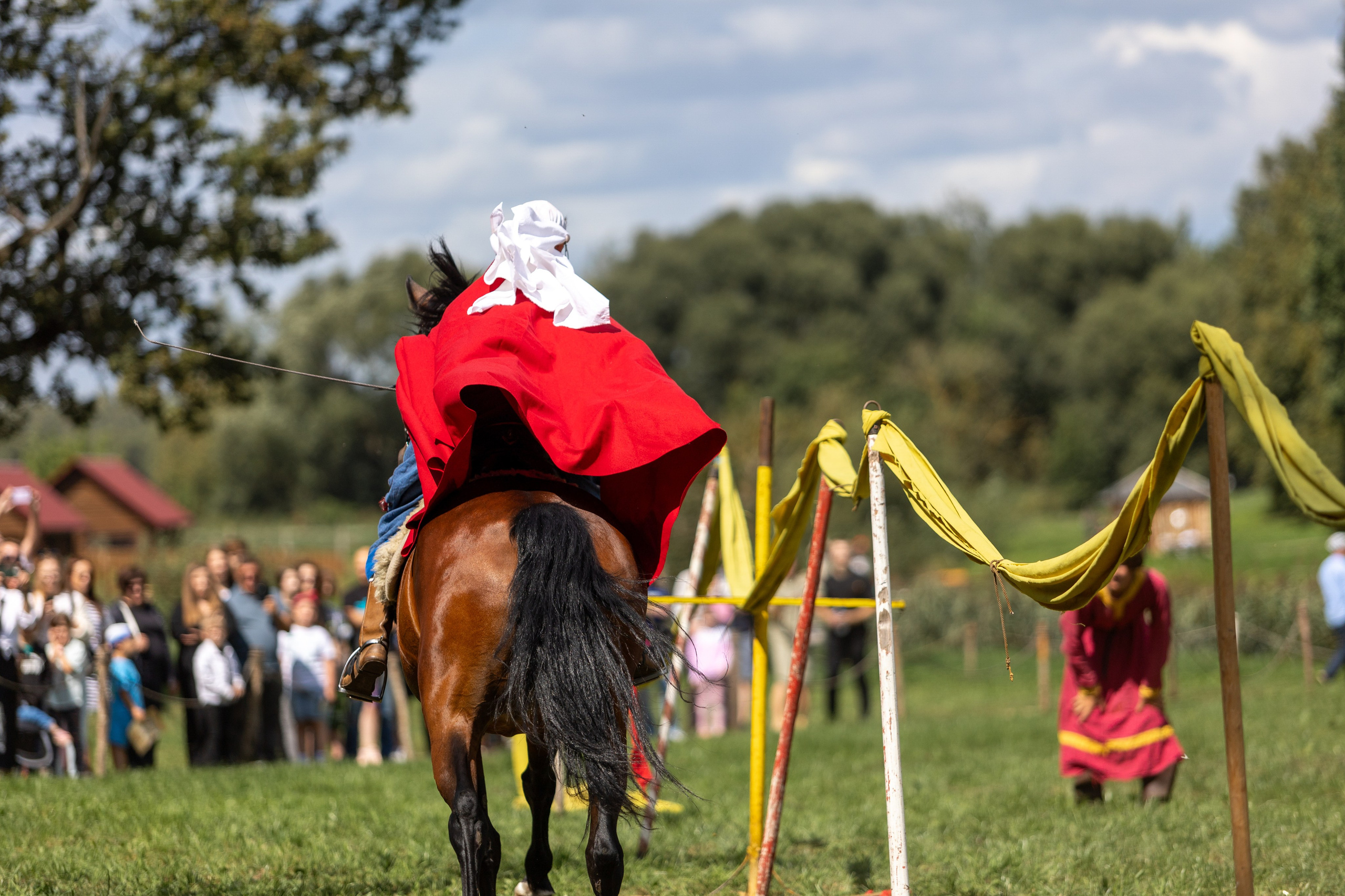 Ежегодный фестиваль средневековья в Дукоре. Профессиональный интерьерный и репортажный фотограф Минск и РБ. Максим Орлов