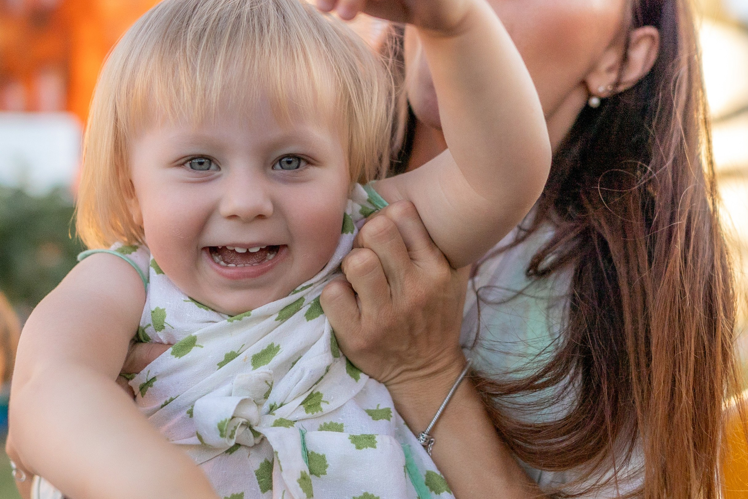 Детская живая фотосессия. Профессиональный интерьерный и репортажный фотограф Минск и РБ. Максим Орлов