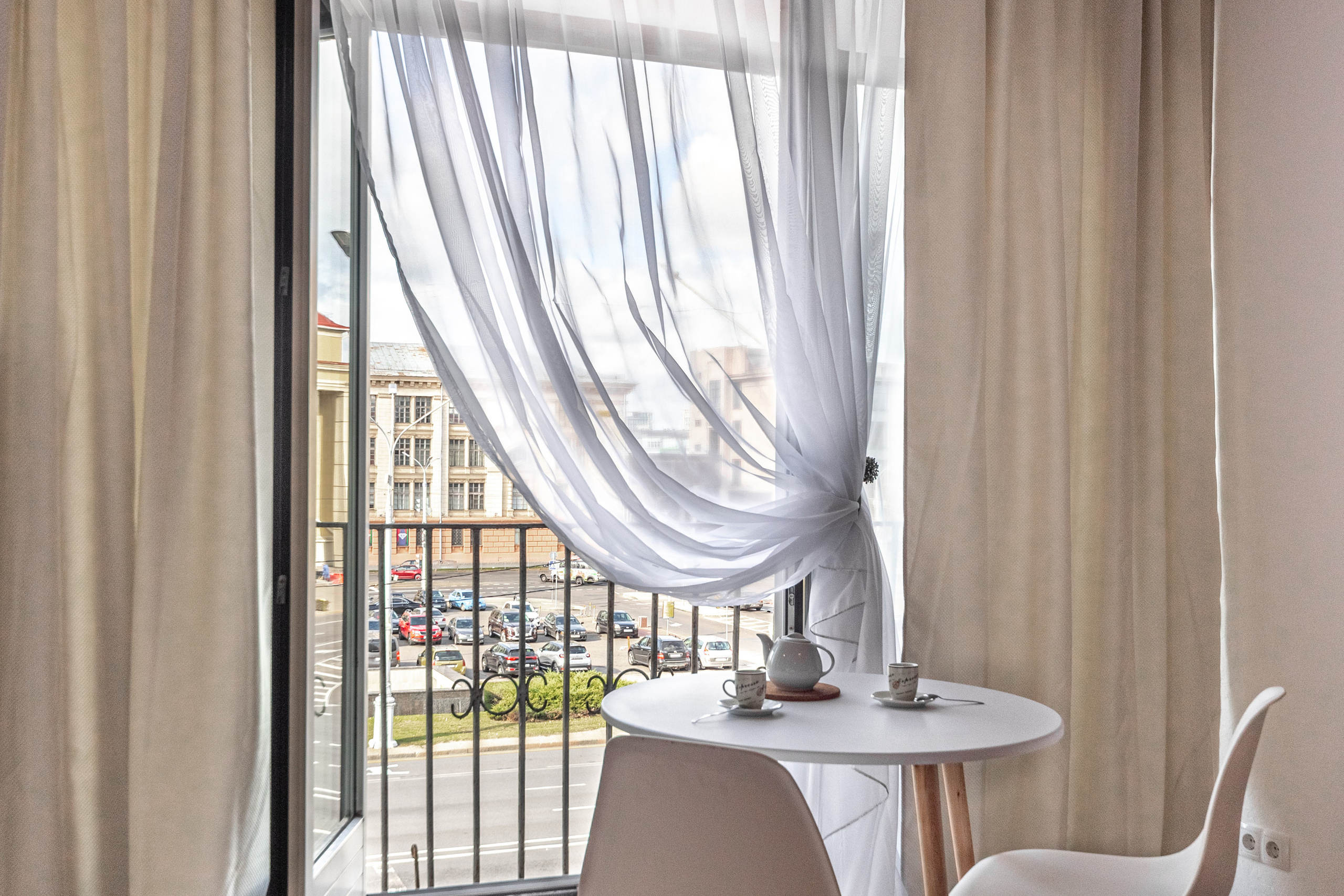 Пр. Независимости 52. Профессиональный интерьерный и репортажный фотограф Минск и РБ. Максим Орлов