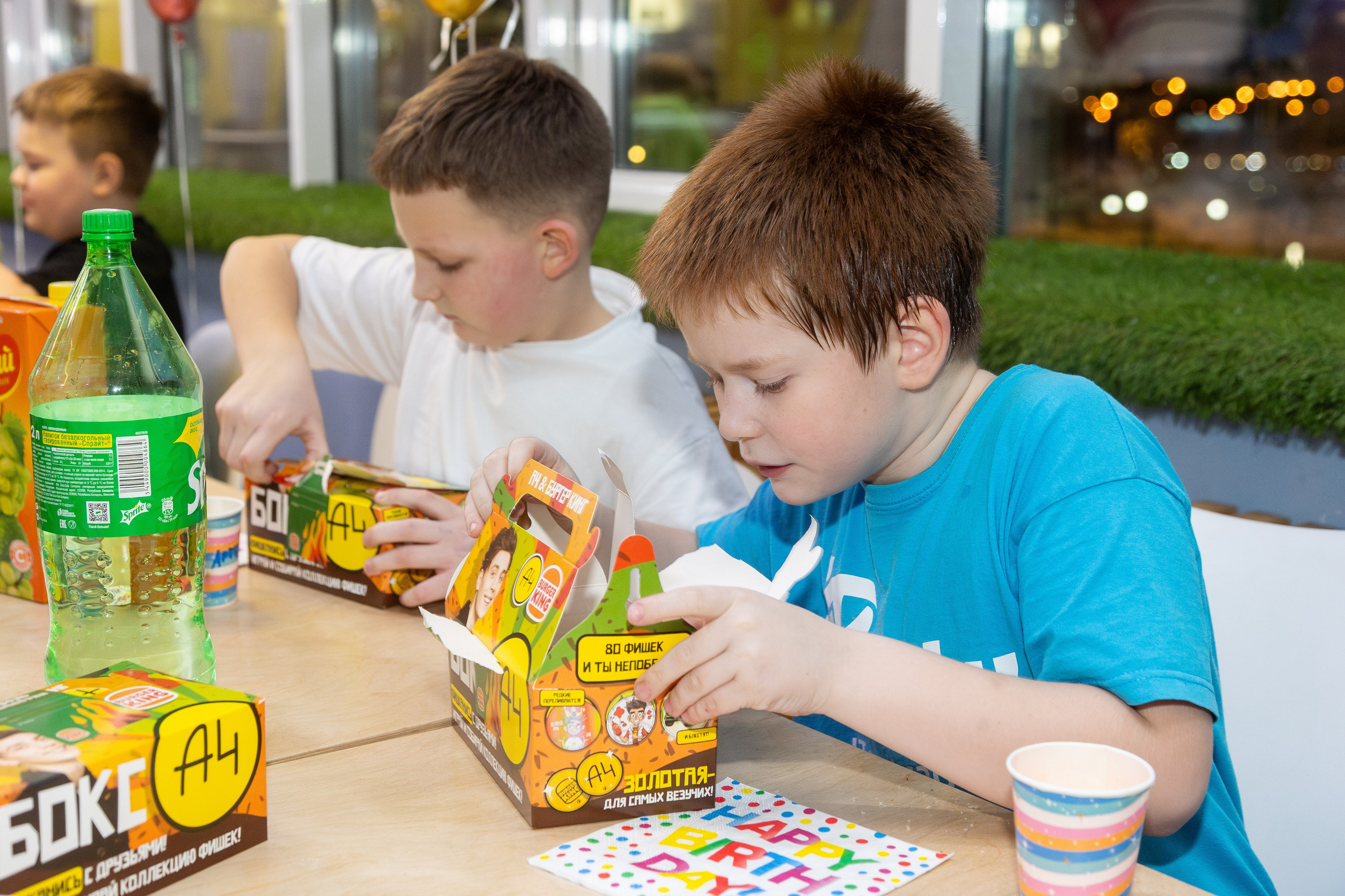 ДР Влада (батутная арена). Профессиональный интерьерный и репортажный фотограф Минск и РБ. Максим Орлов