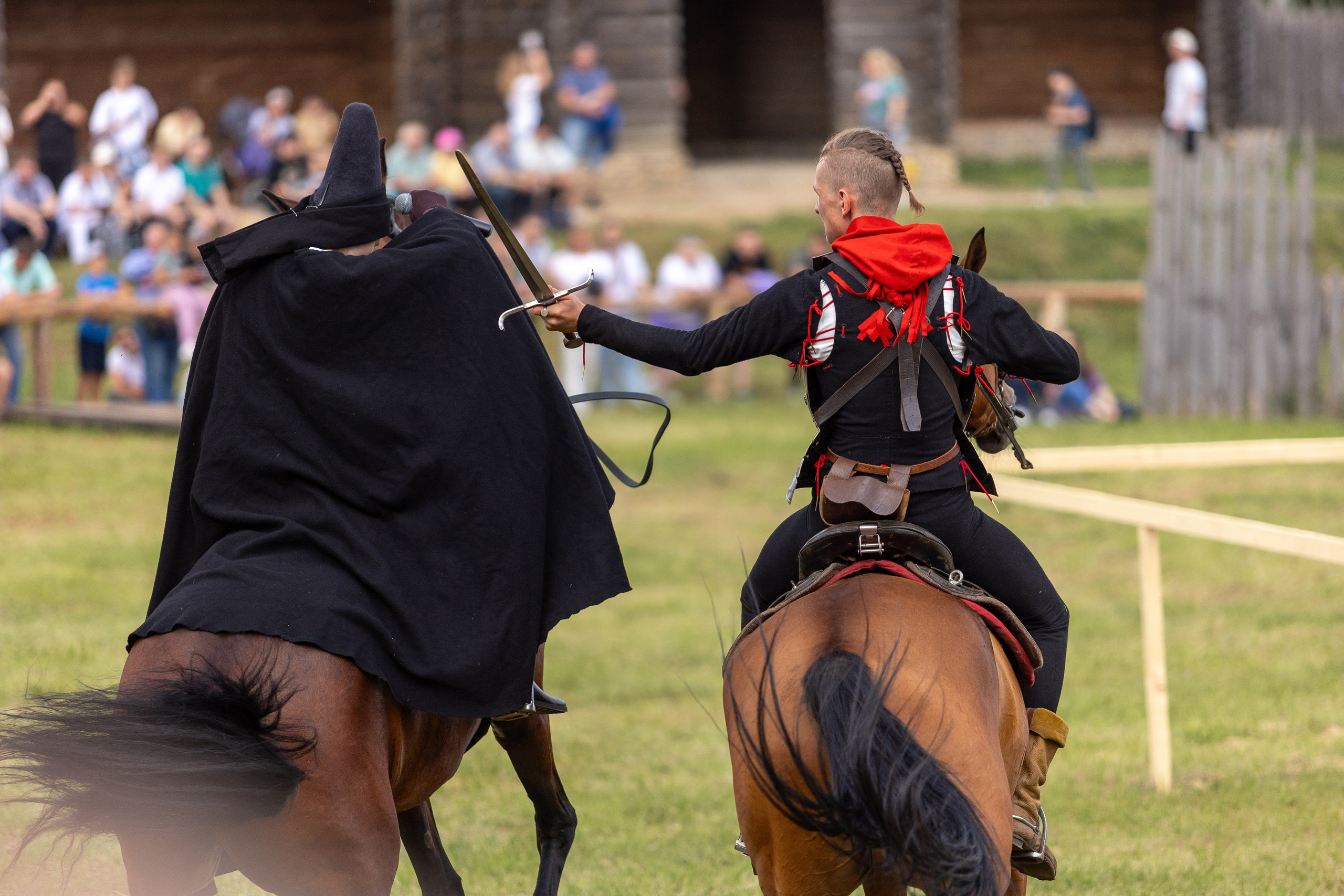 Рыцарский фест. Мстиславль. Профессиональный интерьерный и репортажный фотограф Минск и РБ. Максим Орлов