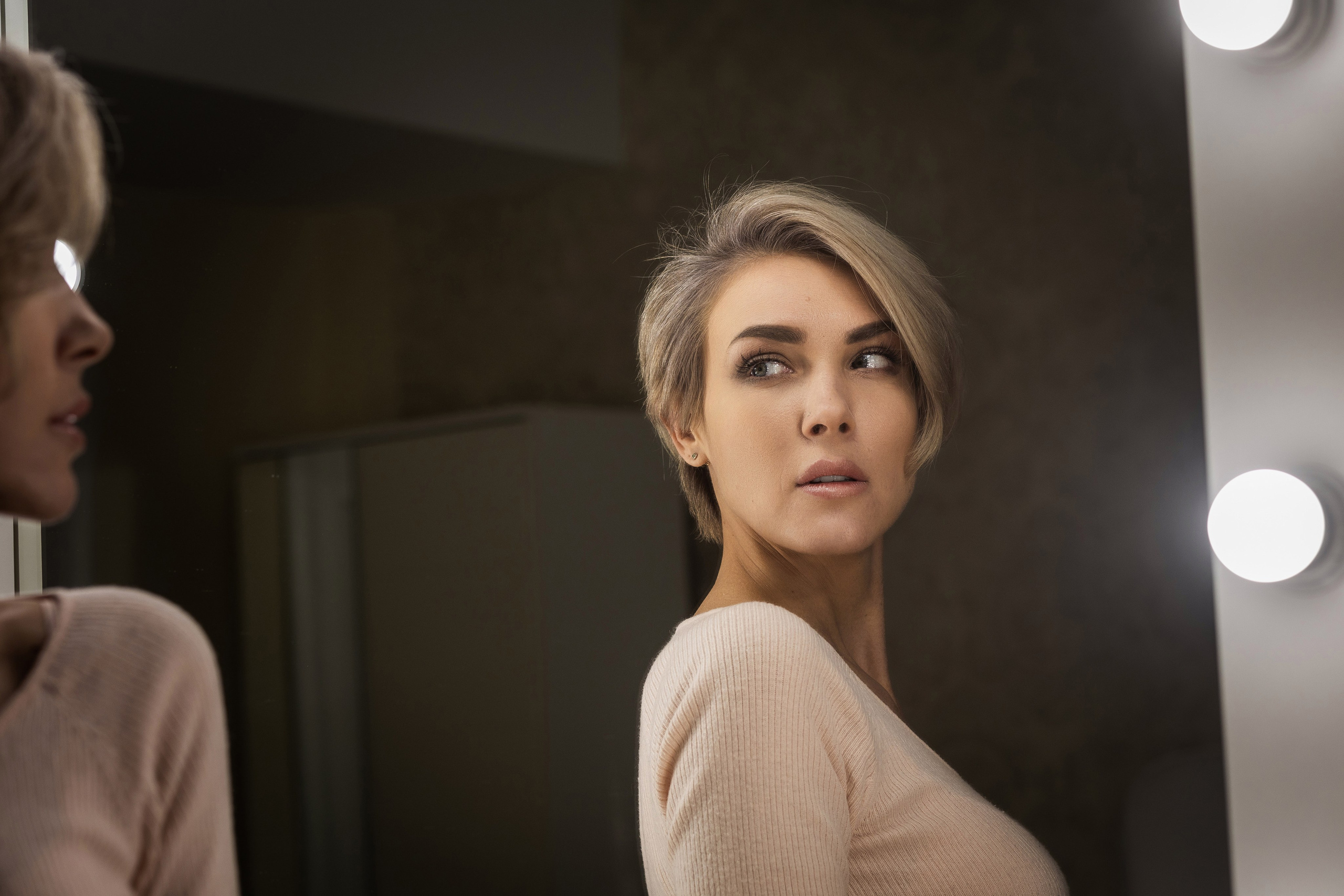 Реклама салона красоты «Манго». Профессиональный интерьерный и репортажный фотограф Минск и РБ. Максим Орлов