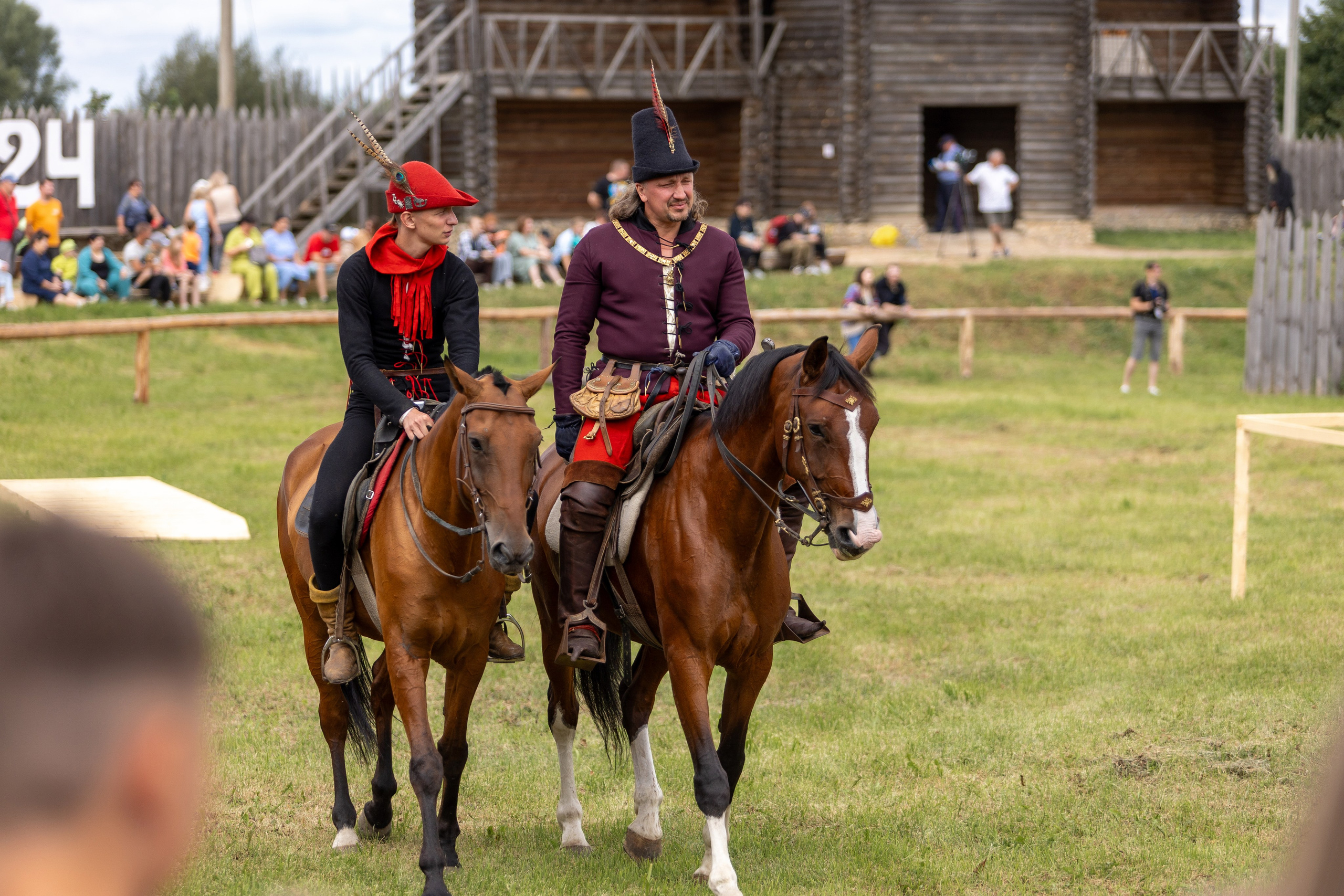 Рыцарский фест. Мстиславль. Профессиональный интерьерный и репортажный фотограф Минск и РБ. Максим Орлов