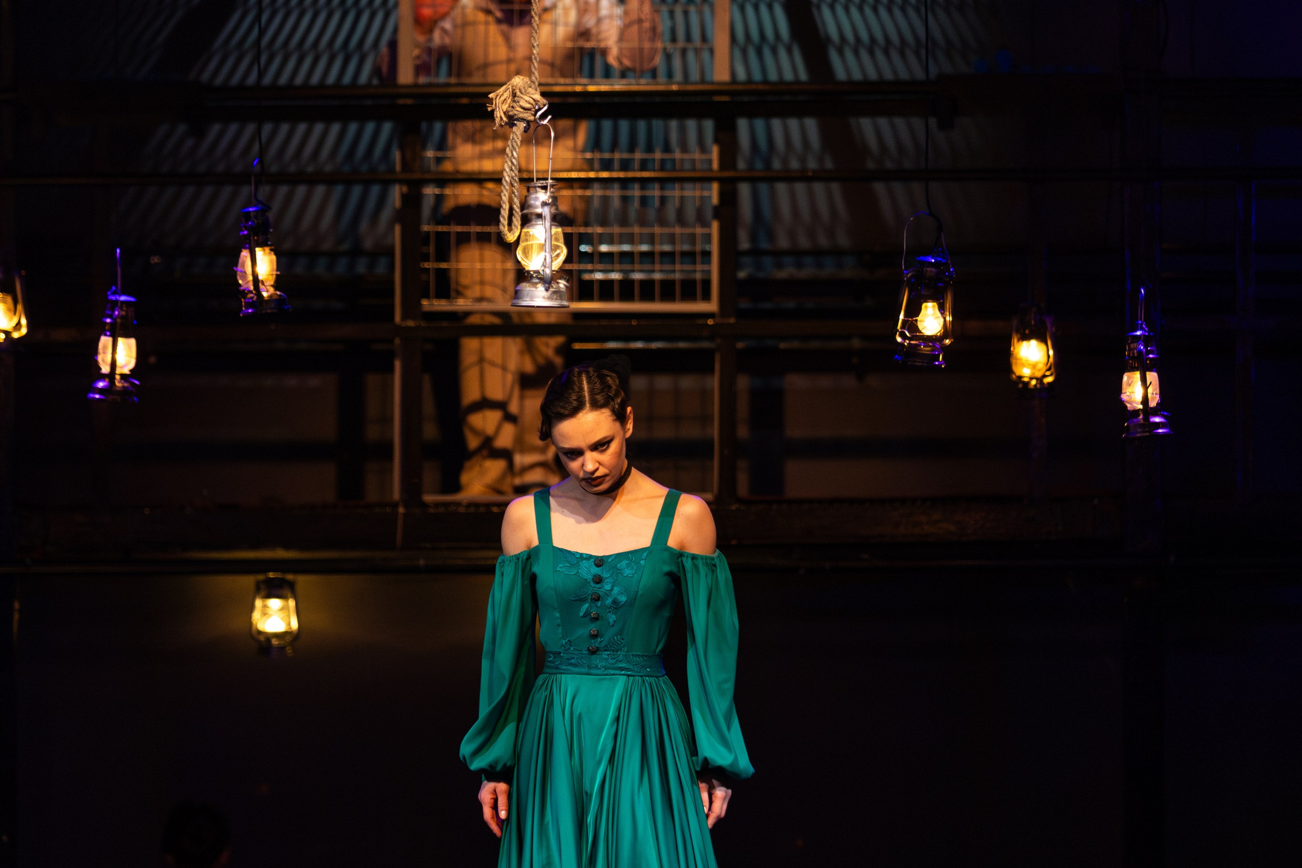 Новый театр «Дом Бернарды Альбы». Профессиональный интерьерный и репортажный фотограф Минск и РБ. Максим Орлов