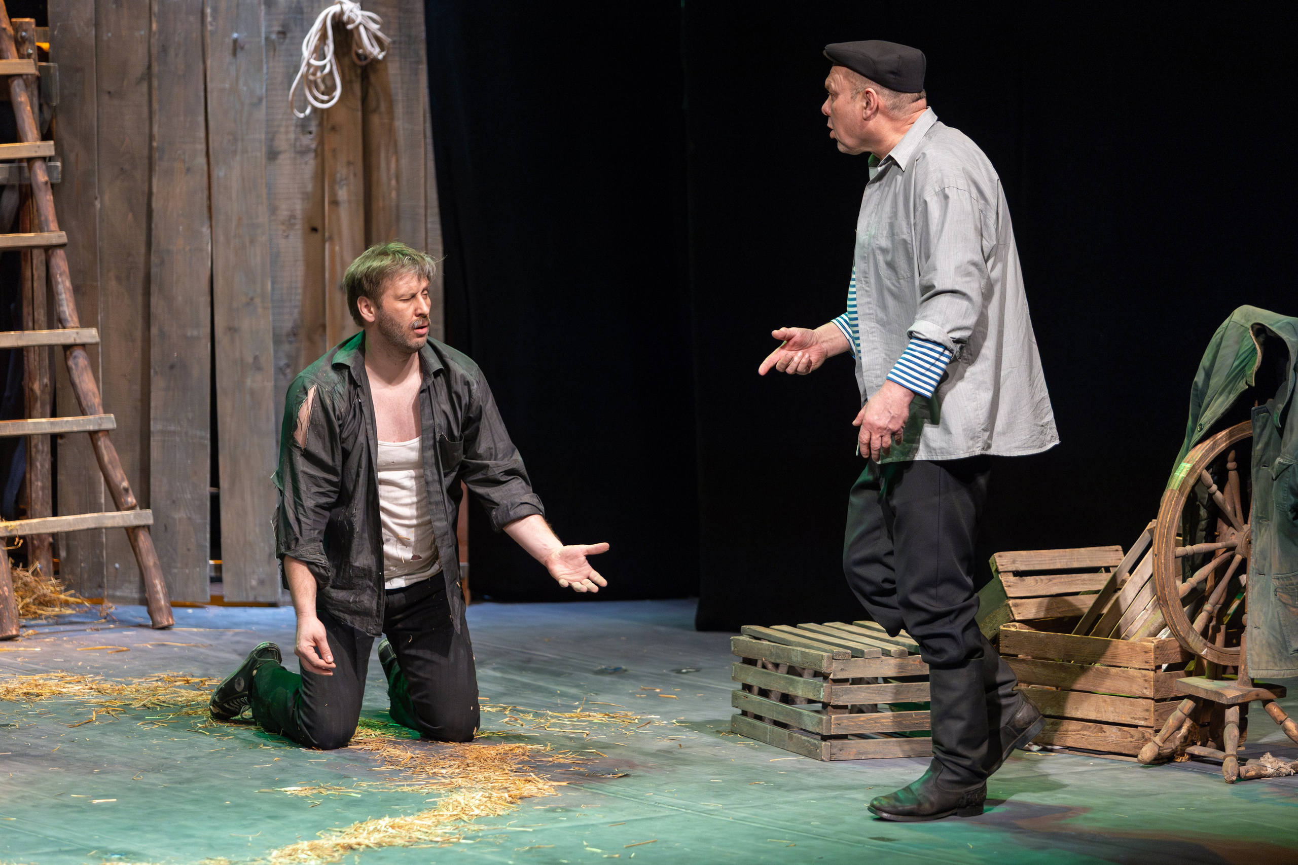 Театр белорусской армии «Очень простая история». Профессиональный интерьерный и репортажный фотограф Минск и РБ. Максим Орлов