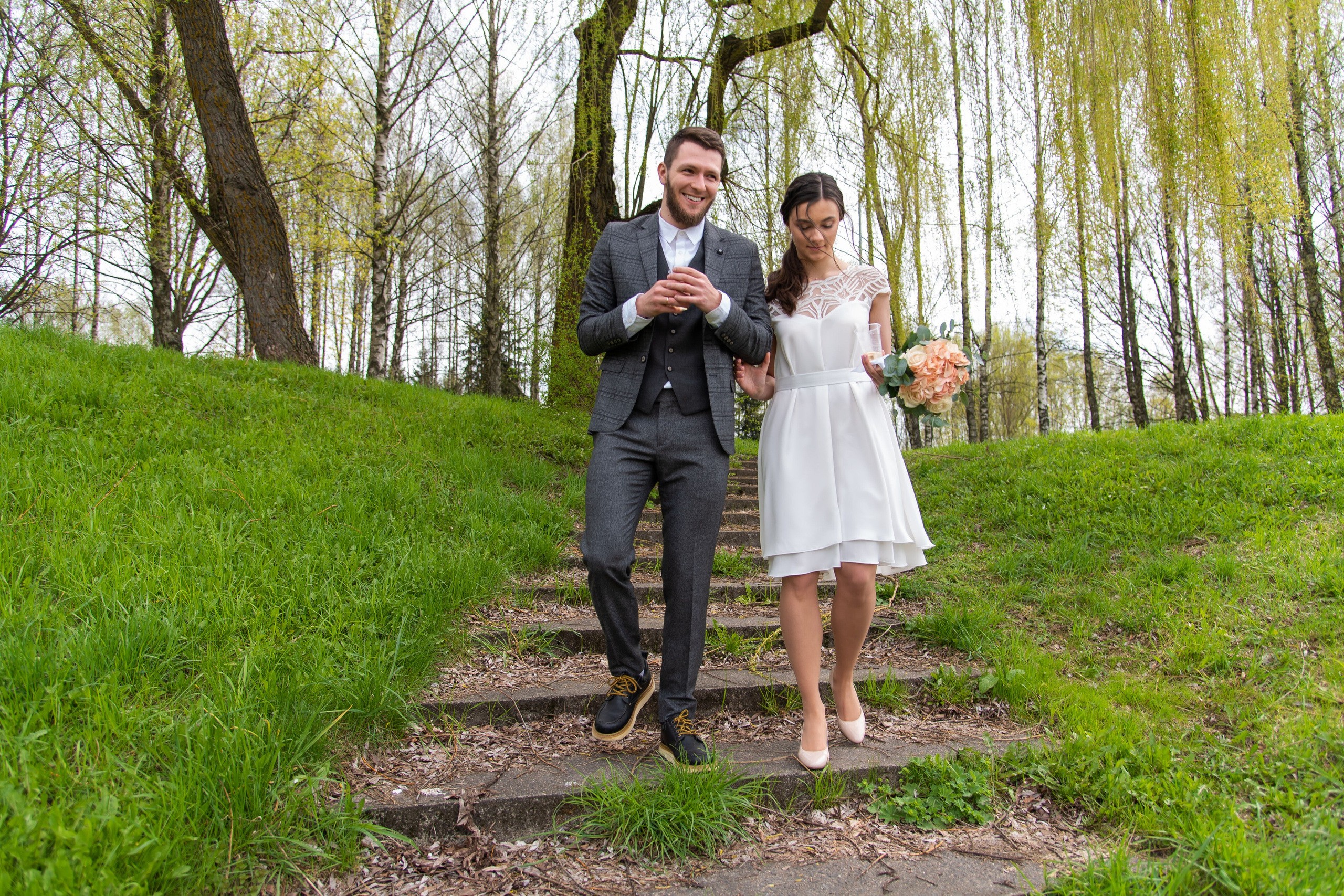 Роспись и прогулка Ростислава и Анастасии. Профессиональный интерьерный и репортажный фотограф Минск и РБ. Максим Орлов