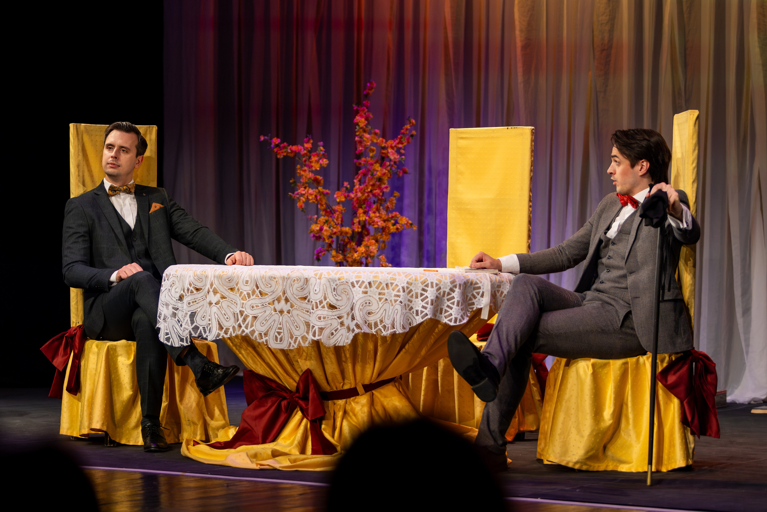 Новый театр «Как важно быть серьезным». Профессиональный интерьерный и репортажный фотограф Минск и РБ. Максим Орлов