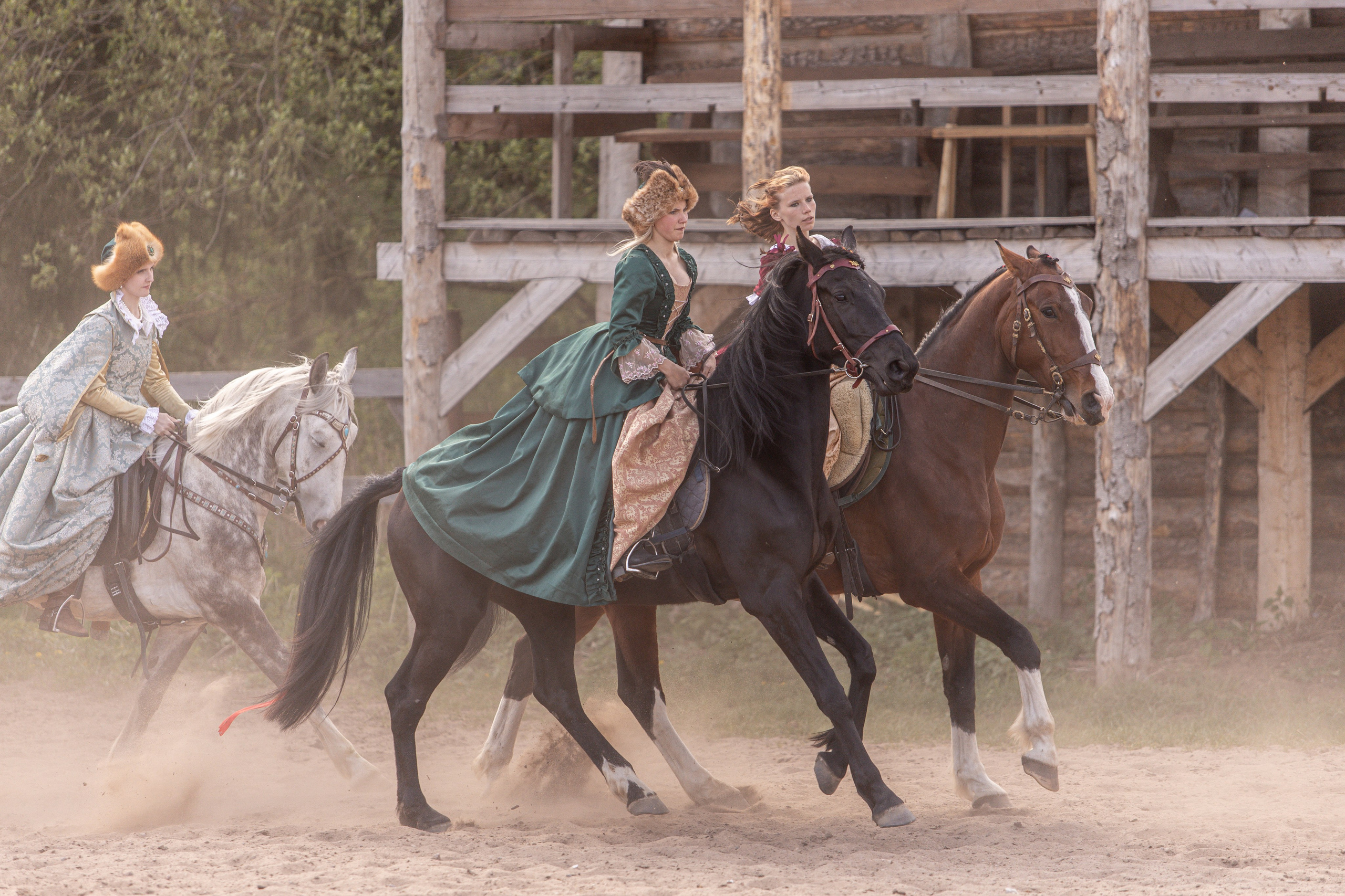 Золотая Шпора. Огнем и Мечем. День первый. Рыцарский турнир. Профессиональный интерьерный и репортажный фотограф Минск и РБ. Максим Орлов