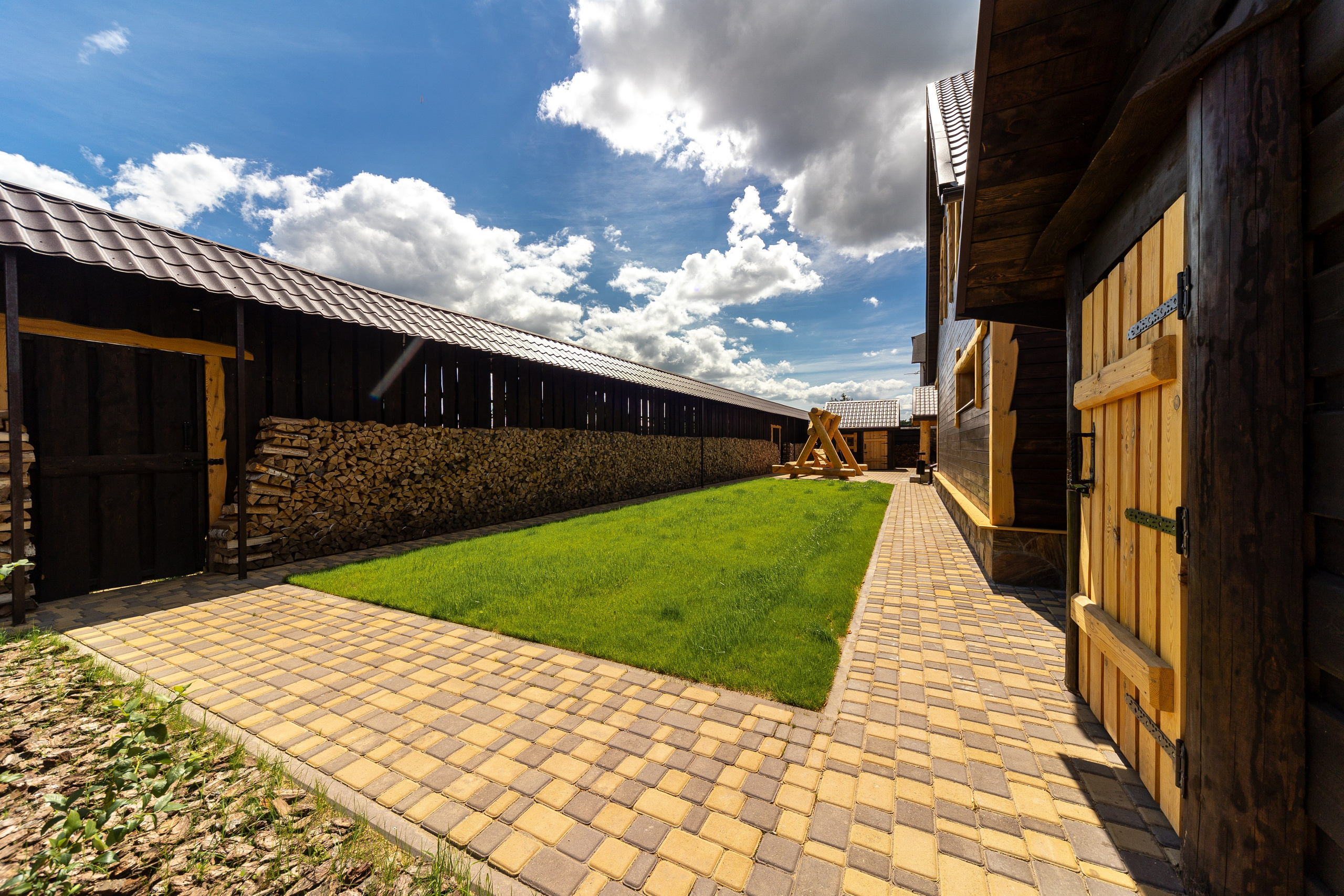 Интерьер дома в Цнянке. Профессиональный интерьерный и репортажный фотограф Минск и РБ. Максим Орлов