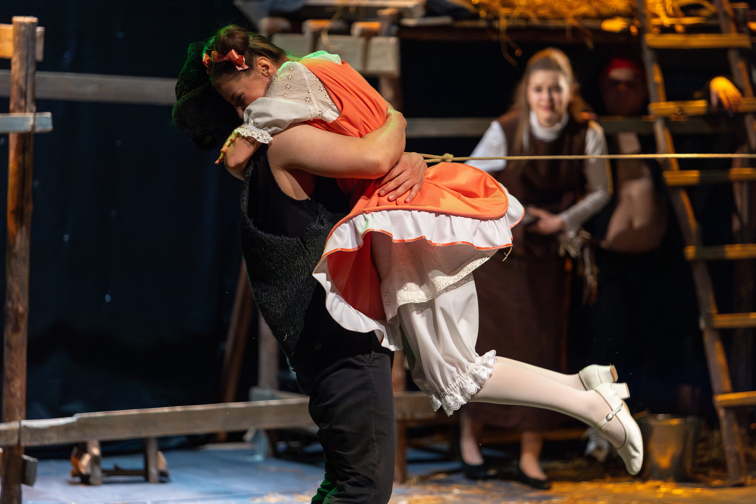 Театр белорусской армии «Очень простая история». Профессиональный интерьерный и репортажный фотограф Минск и РБ. Максим Орлов