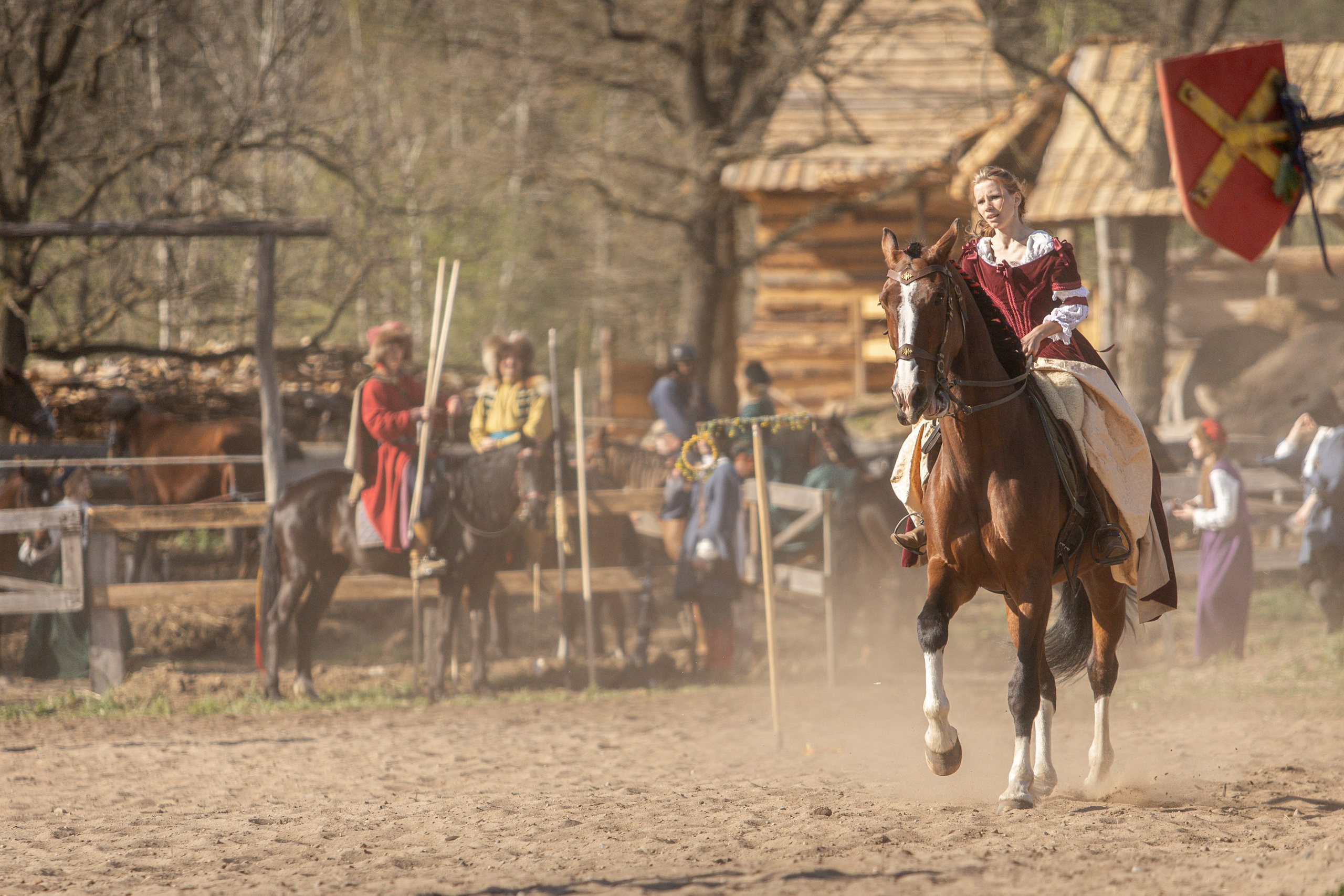 Золотая Шпора. Огнем и Мечем. День первый. Рыцарский турнир. Профессиональный интерьерный и репортажный фотограф Минск и РБ. Максим Орлов